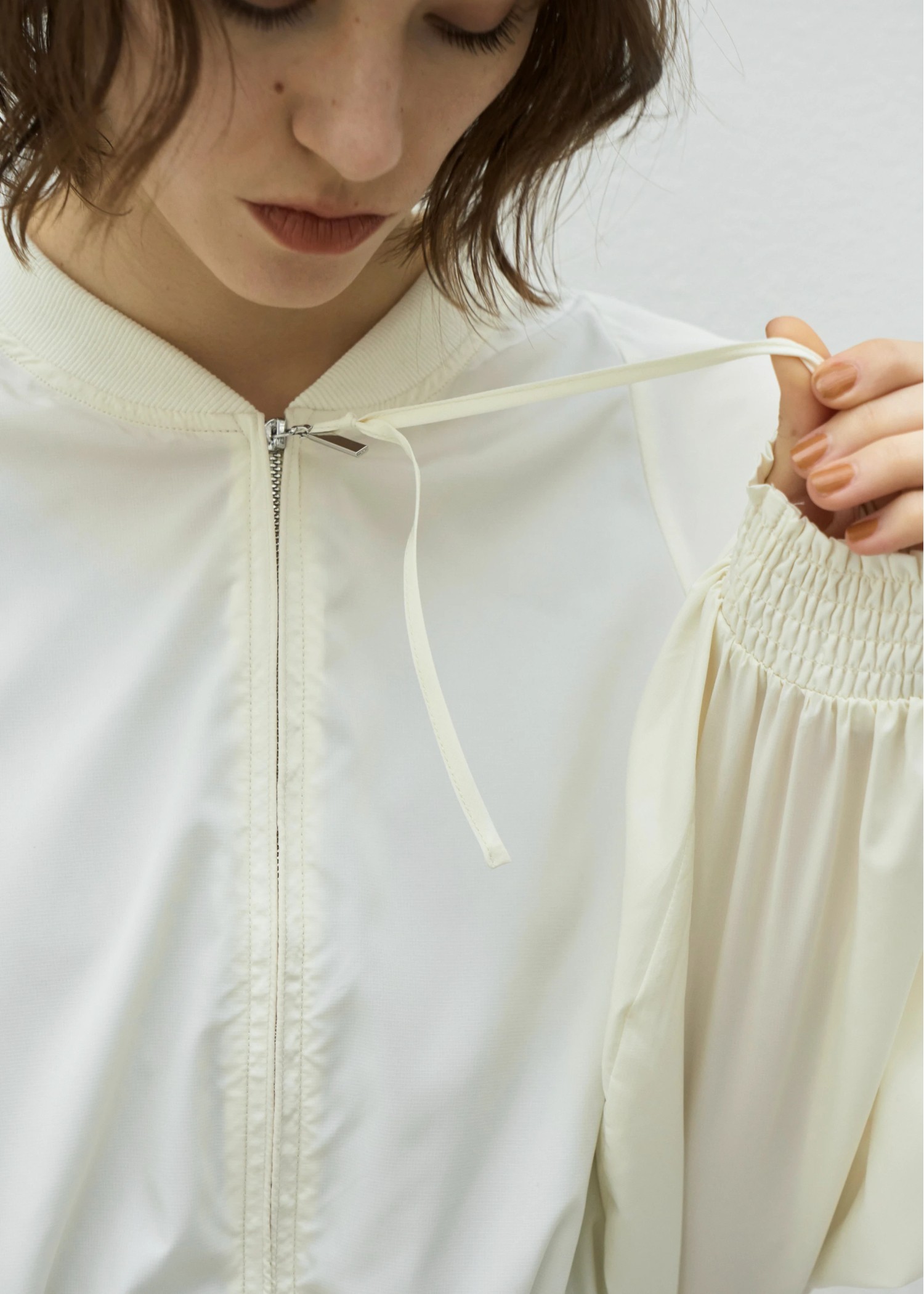 UV cut sheer lightly zip TOPS