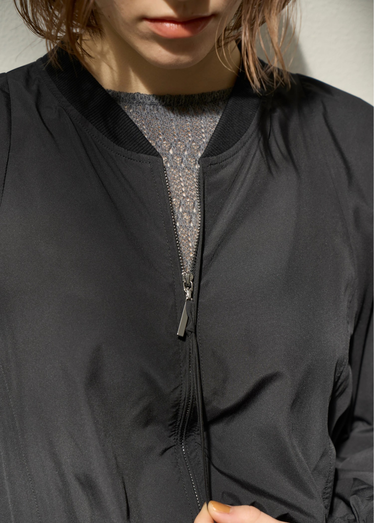 UV cut sheer lightly zip TOPS