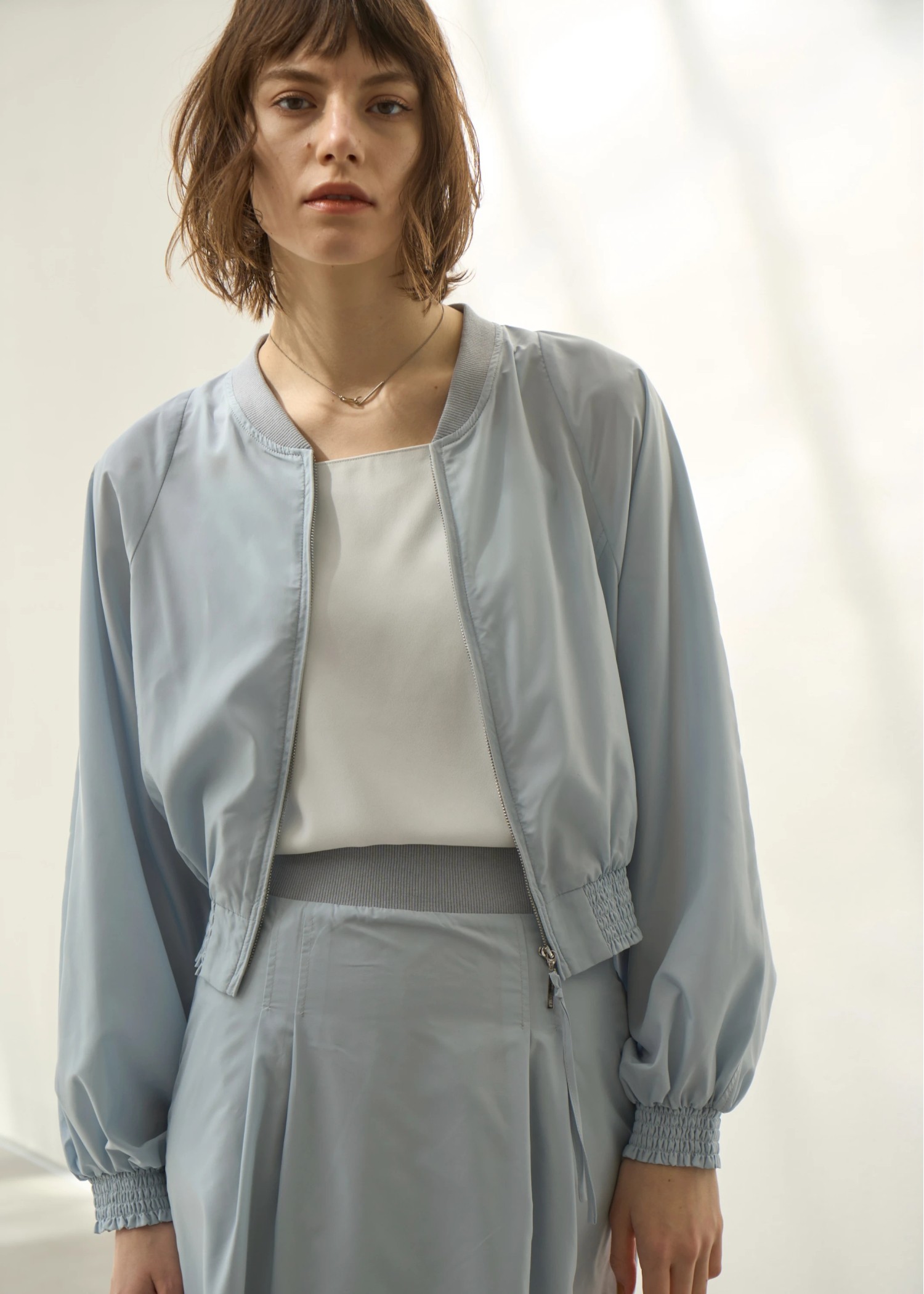 UV cut sheer lightly zip TOPS