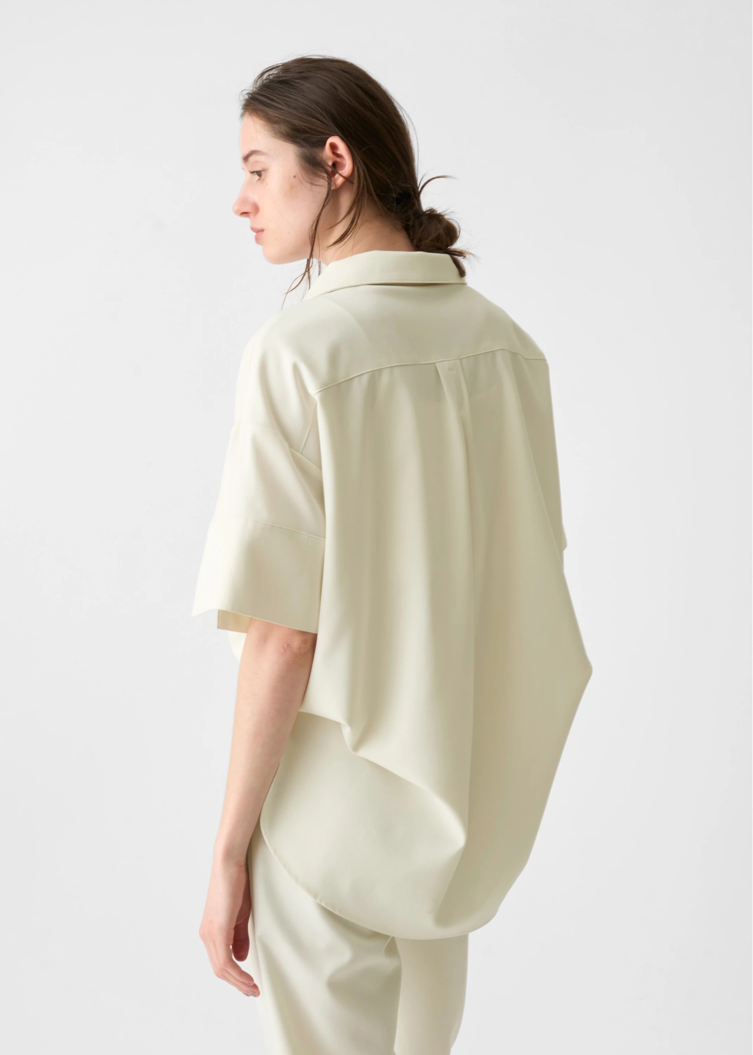 cool touch open collar button tuck up SH
