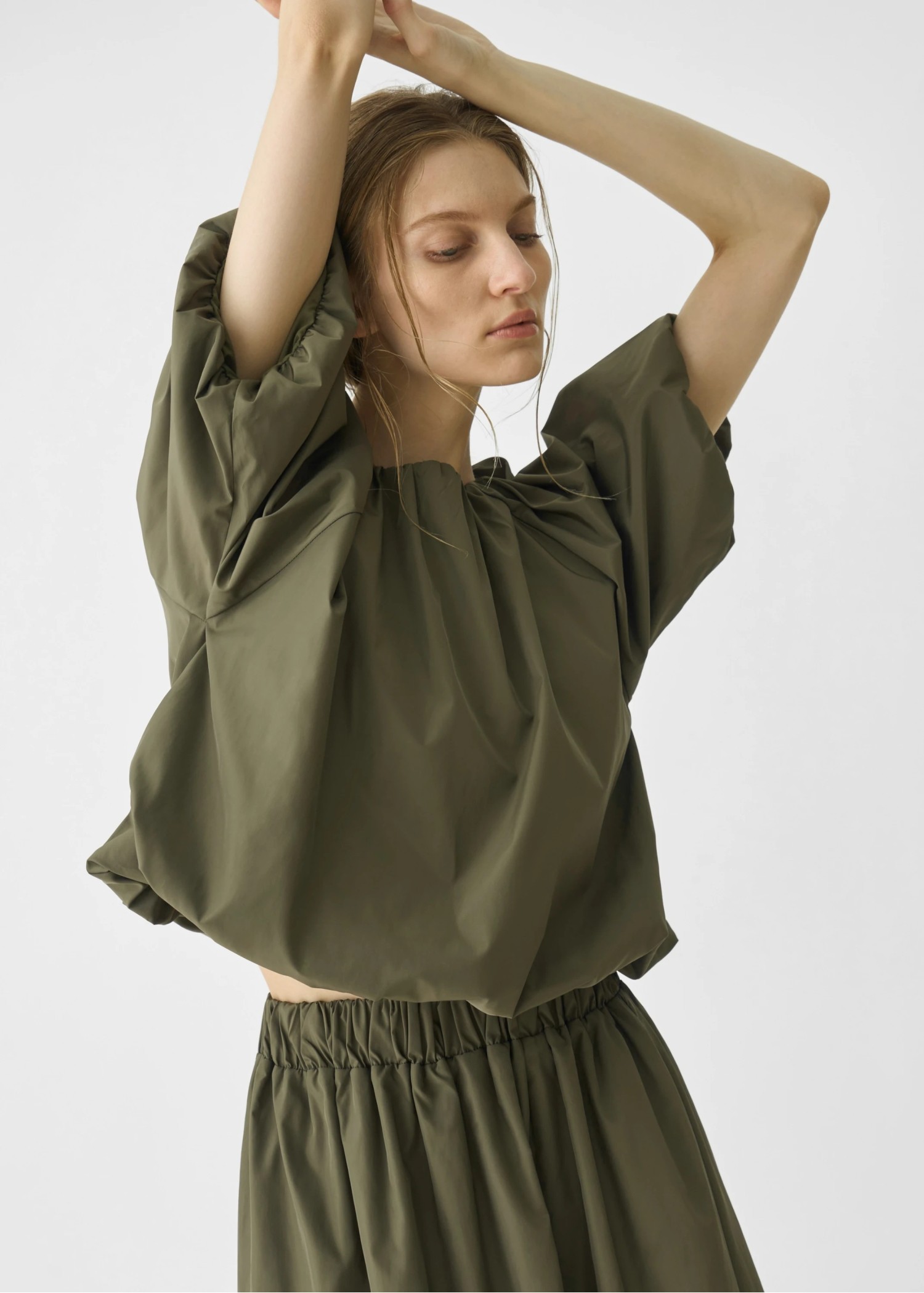 flightily balloon half sleeve tops