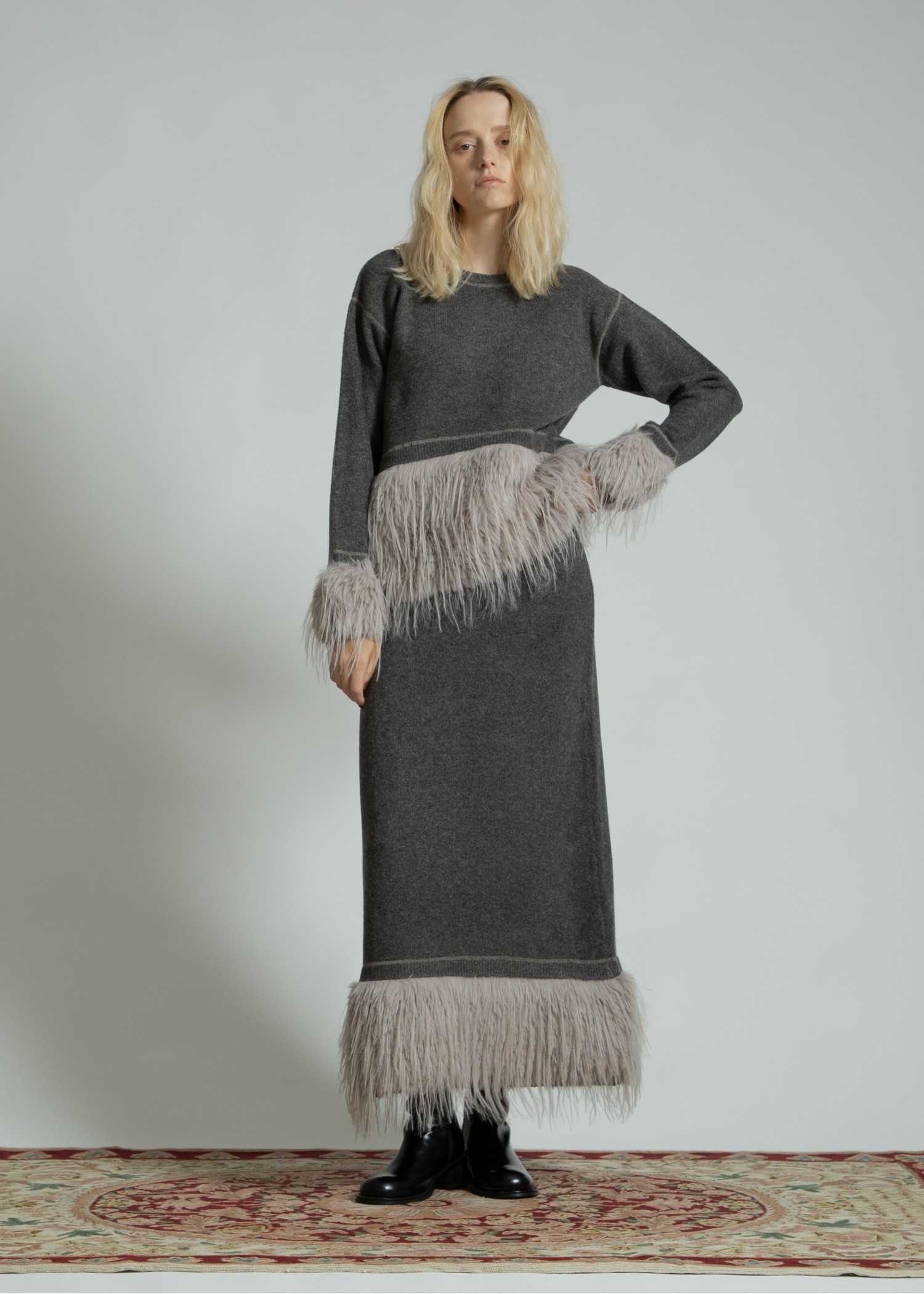 round hem partial fur gently knit
