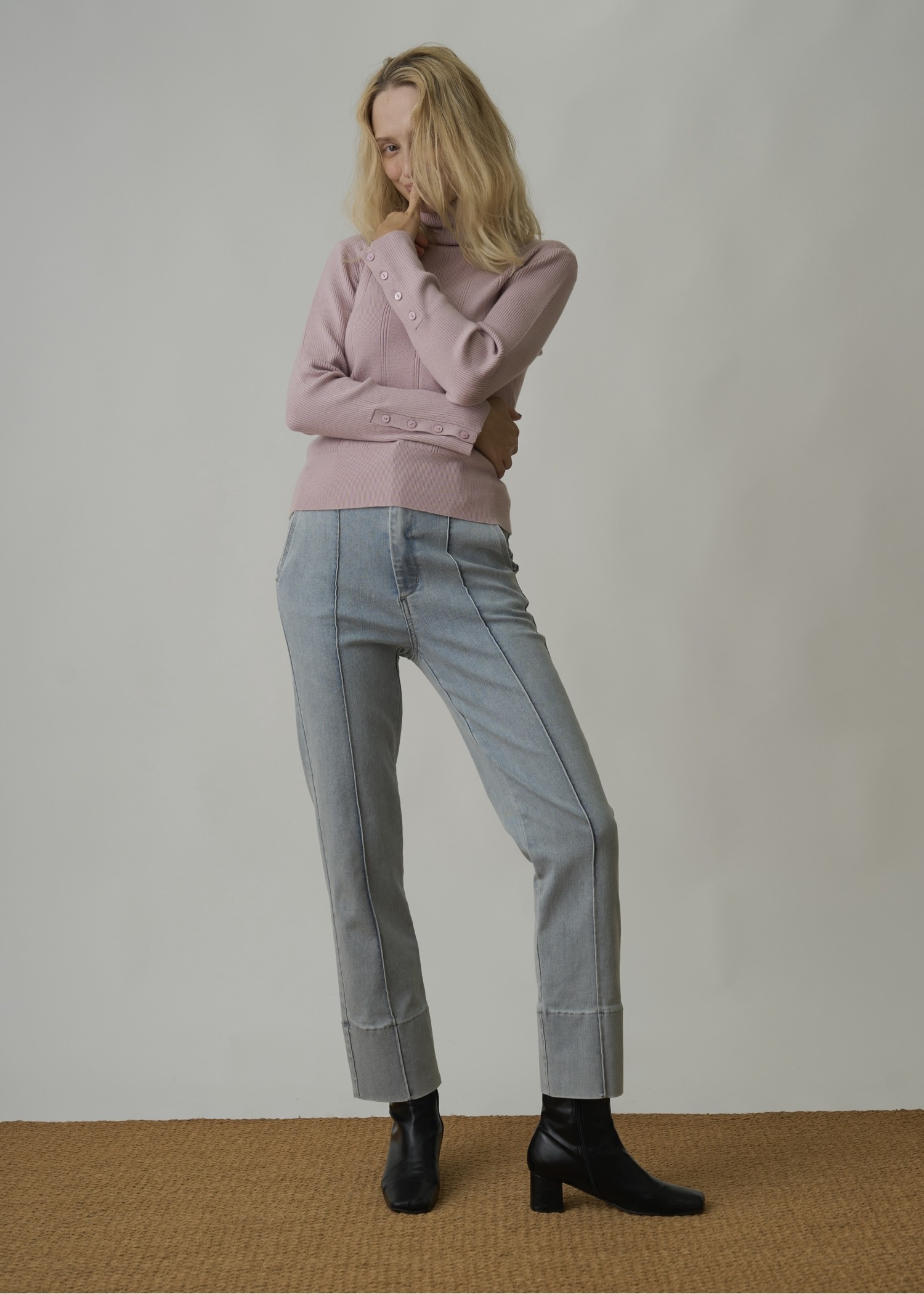 arm button turtle rib knit