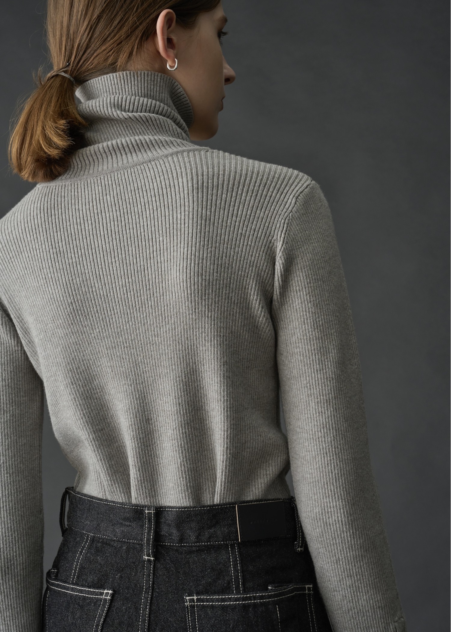 arm button turtle rib knit