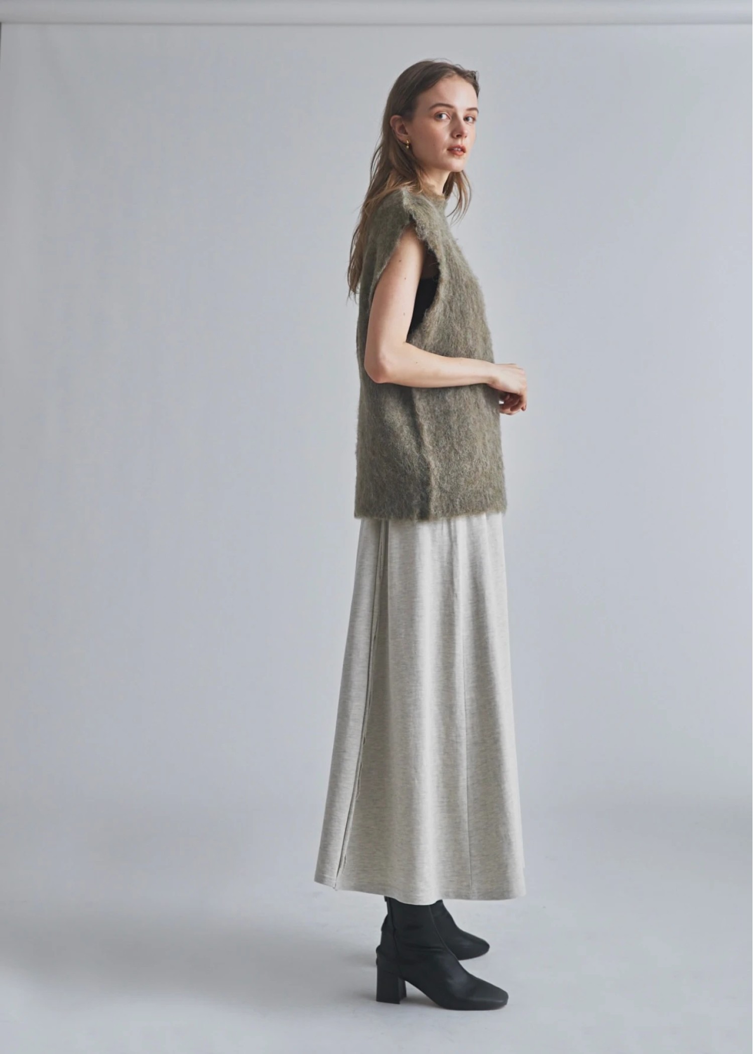 brushed shaggy over size knit vest