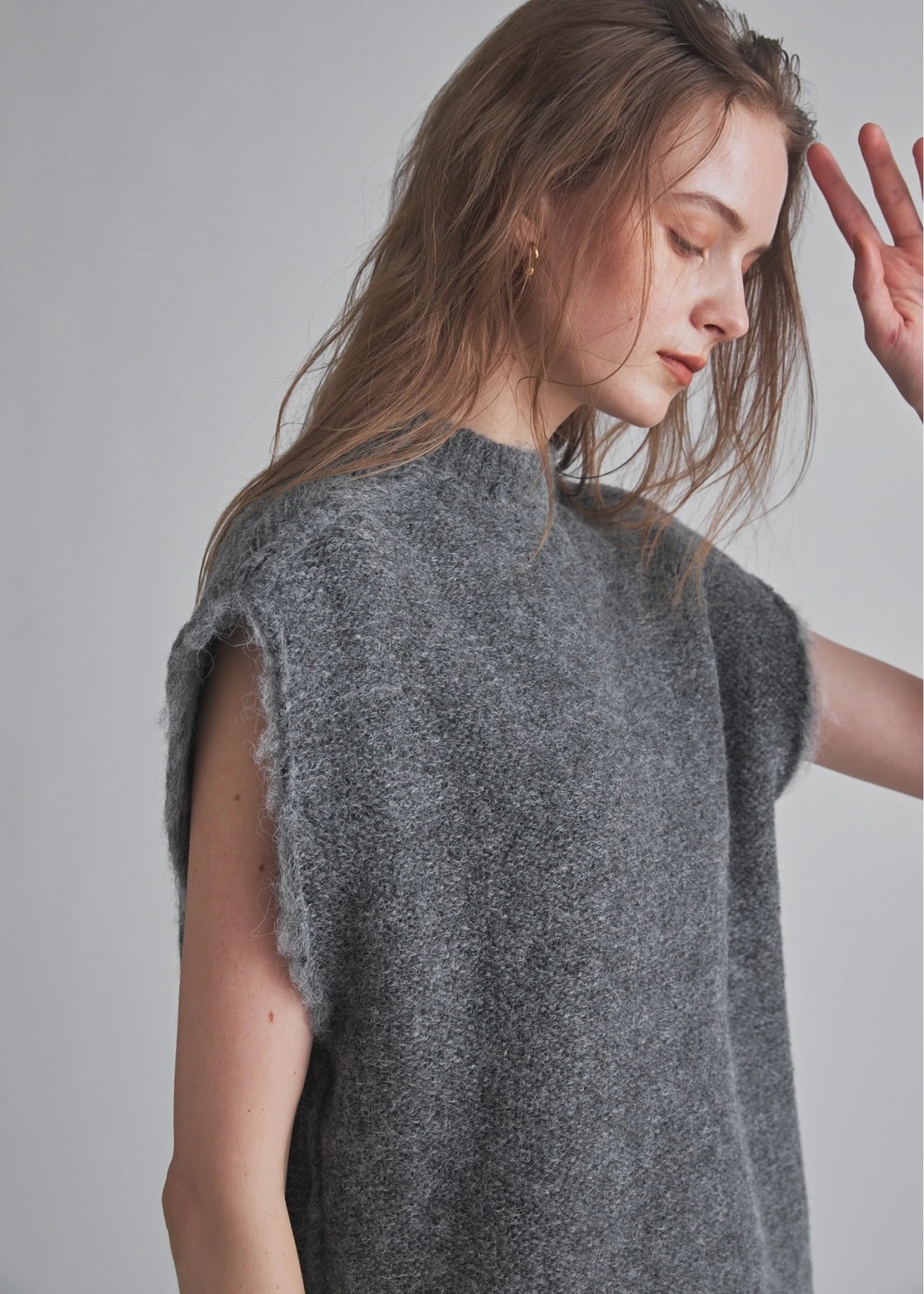 brushed shaggy over size knit vest