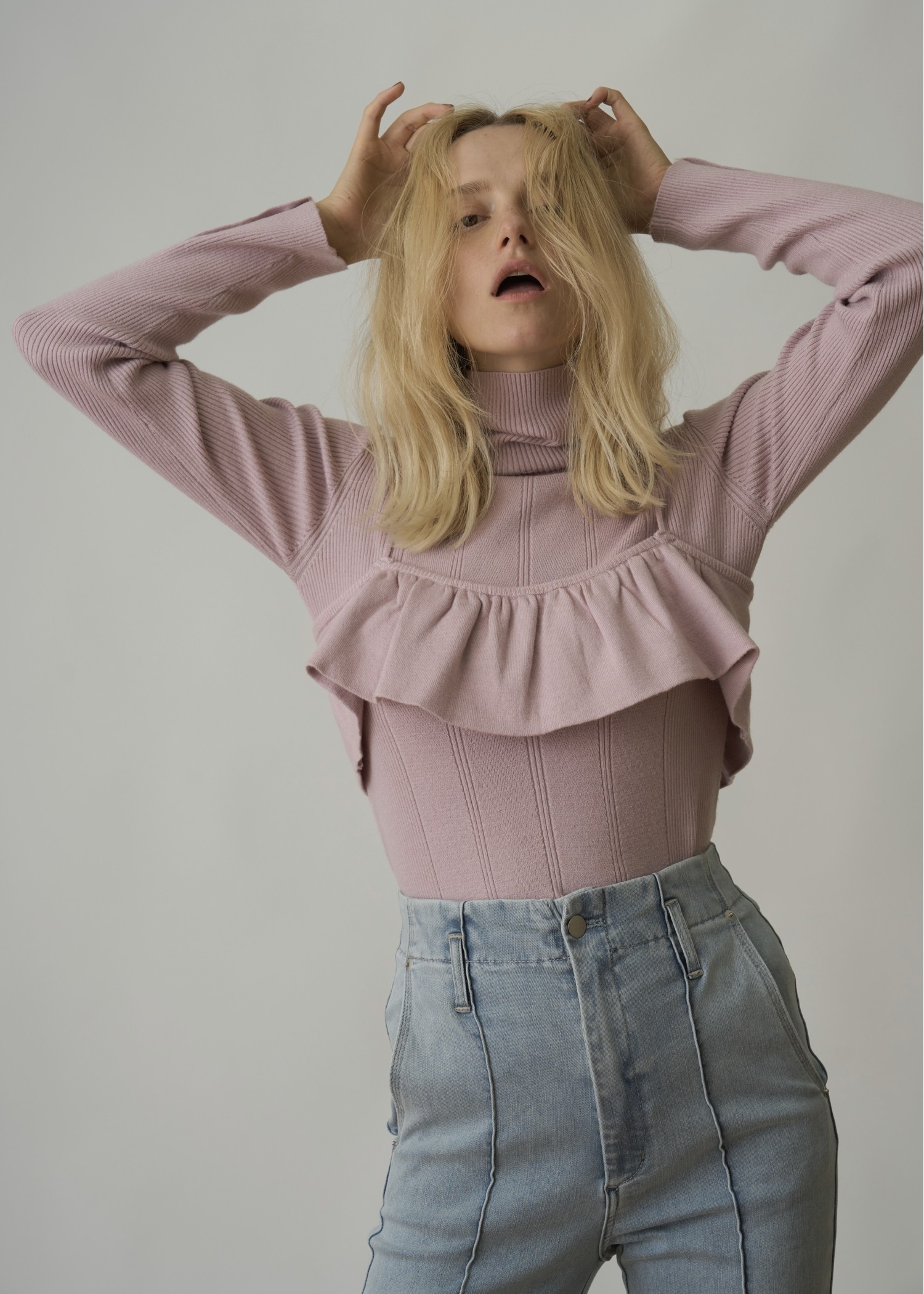 gather flare cropped knit cami