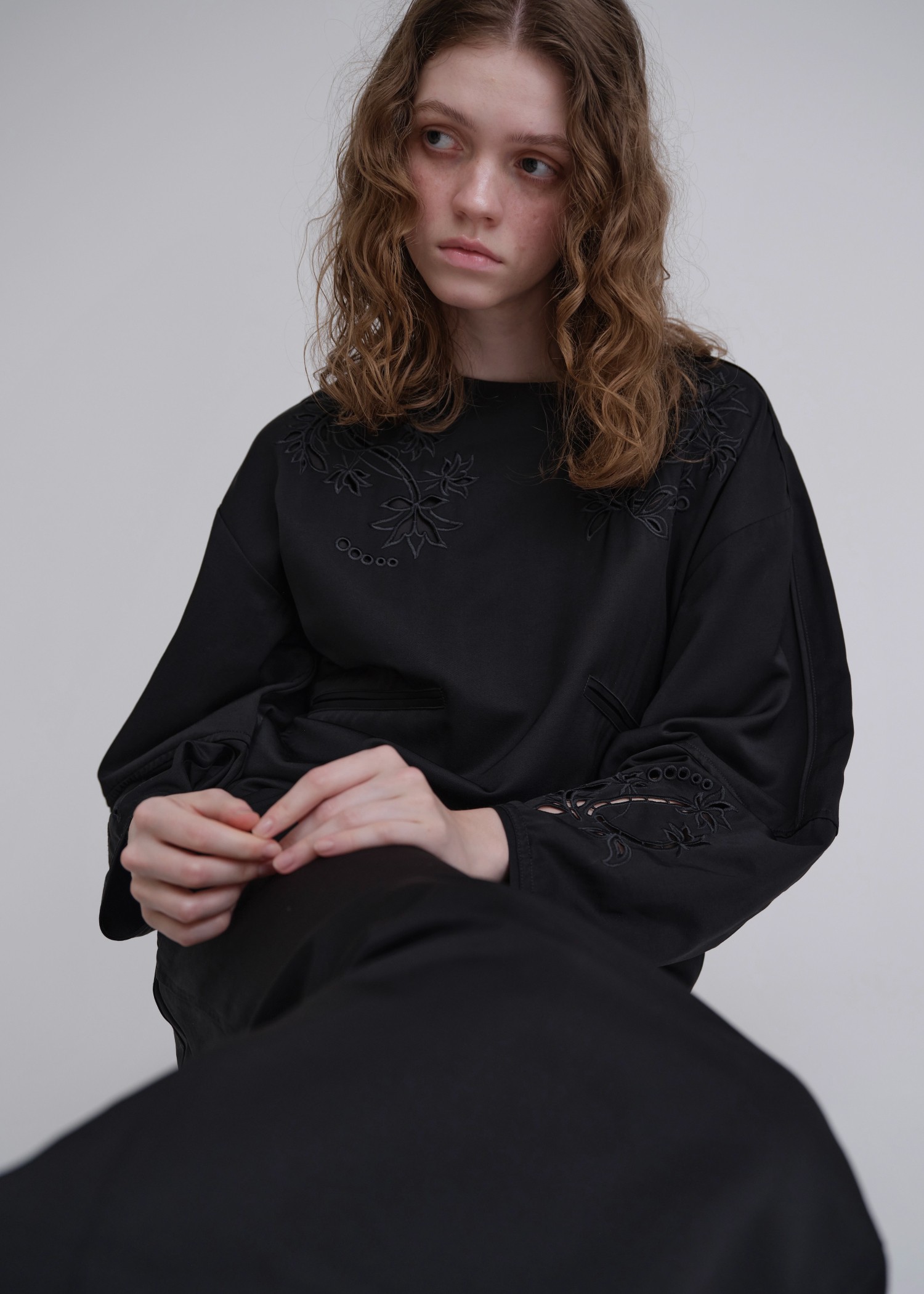 hollow out embroidery volume sleeve OP