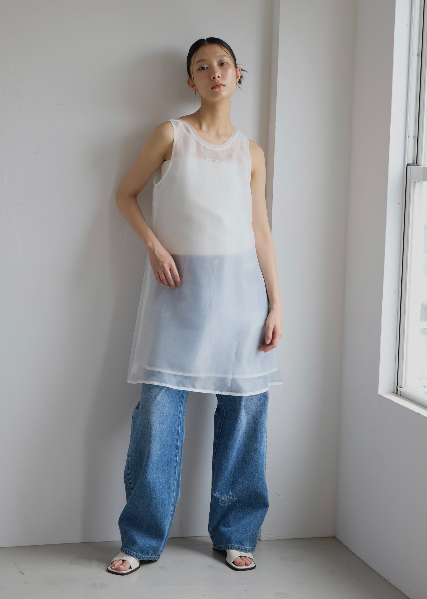 sheer layered no sleeve OP