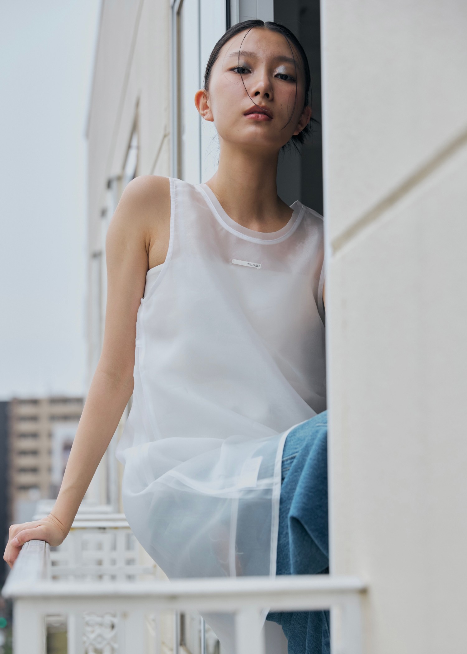 sheer layered no sleeve OP