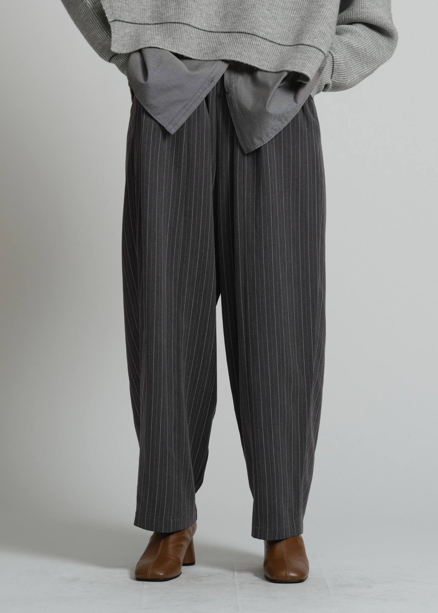 tuck wide panel stripe PT