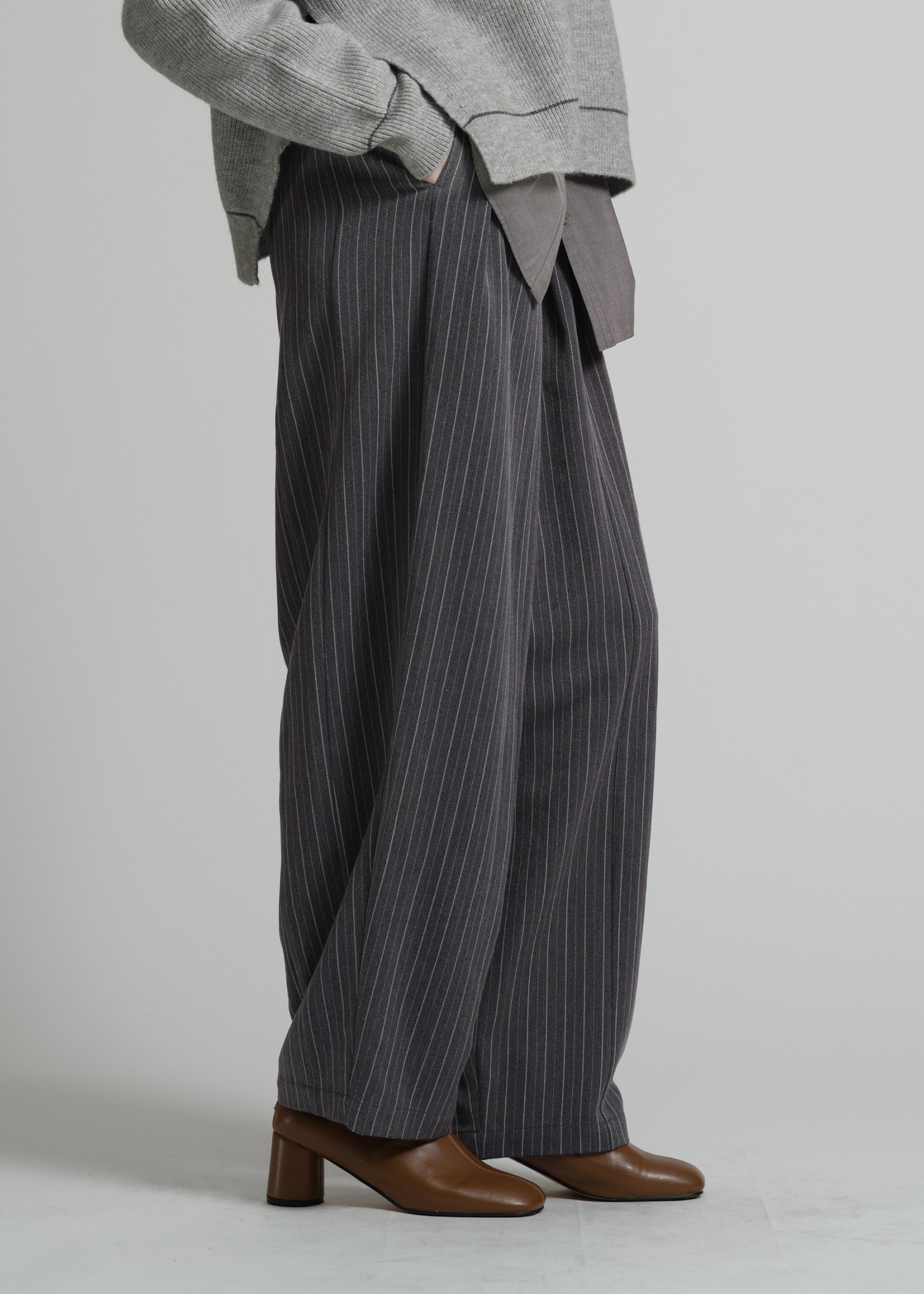 tuck wide panel stripe PT