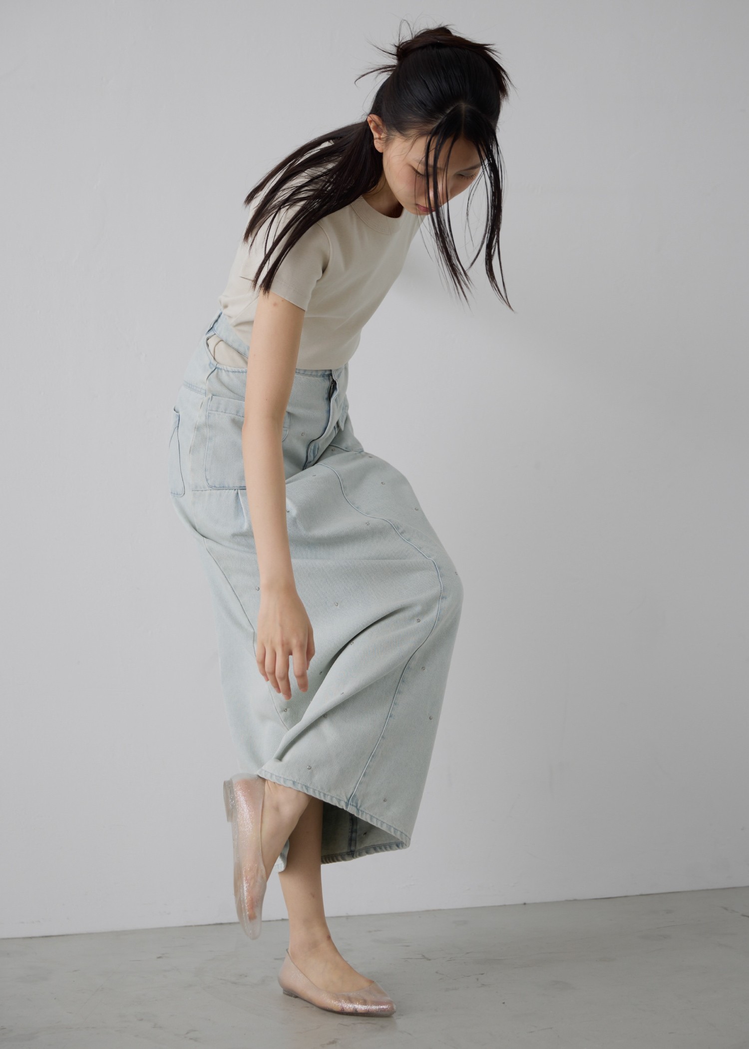 hollow out bijou tuck denim tight SK