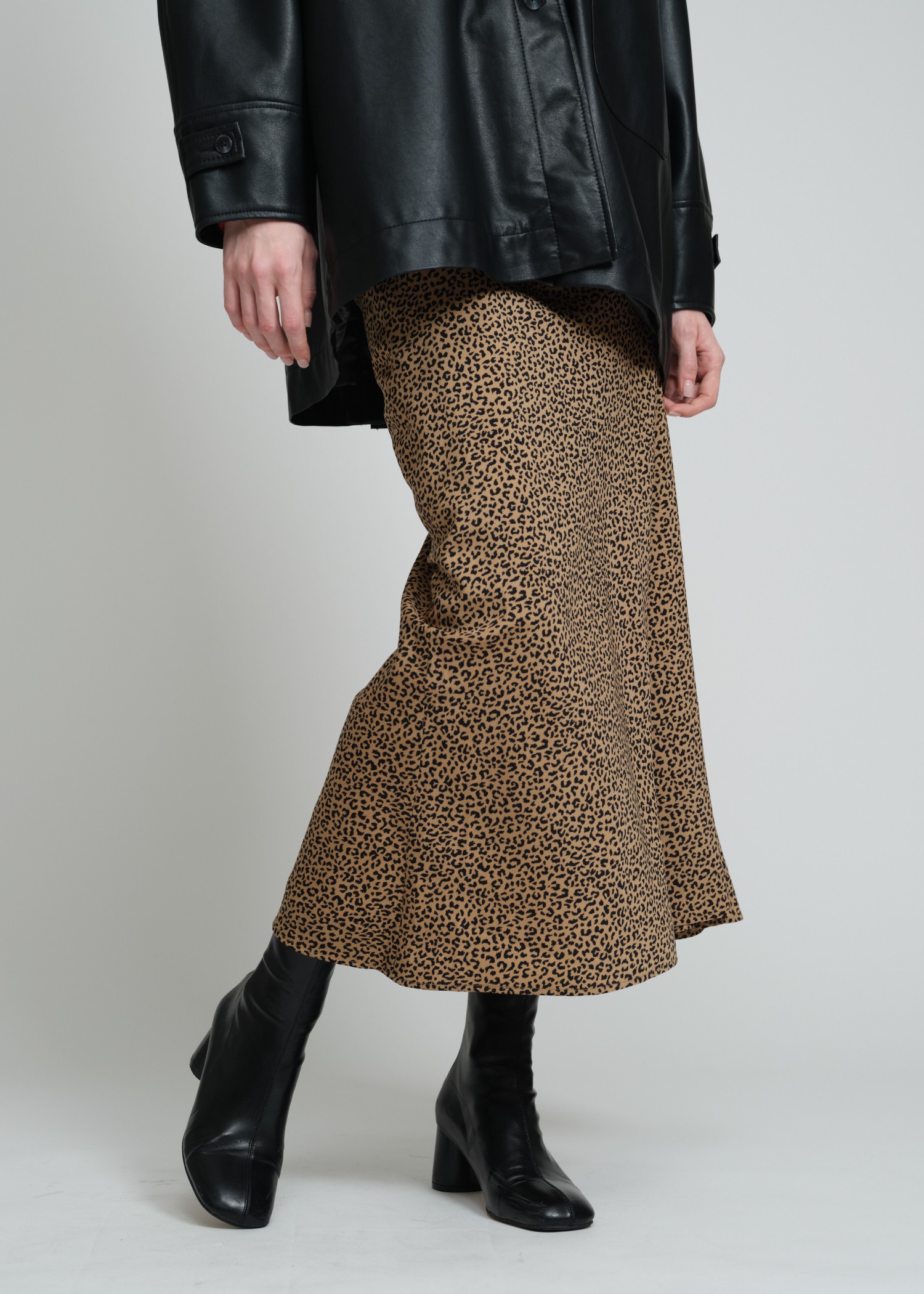 leopard print long trapeze skirt