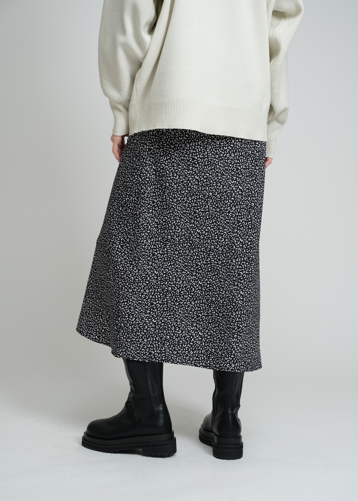 leopard print long trapeze skirt