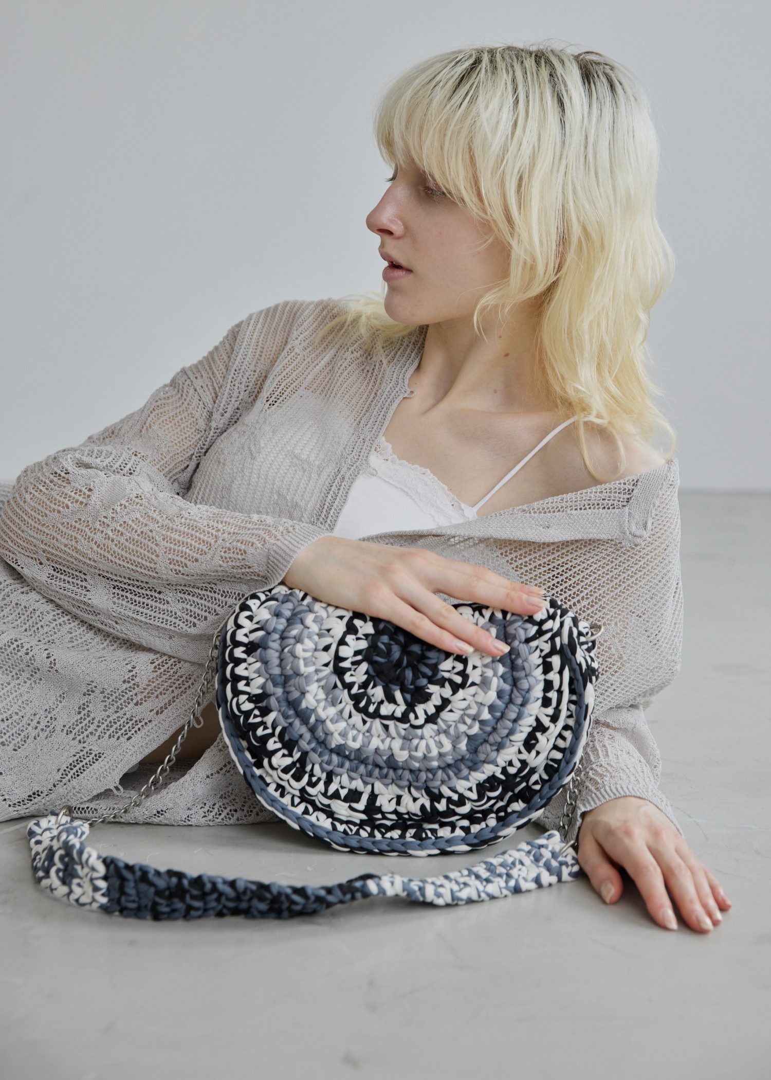 crochet color scheme chain round bag