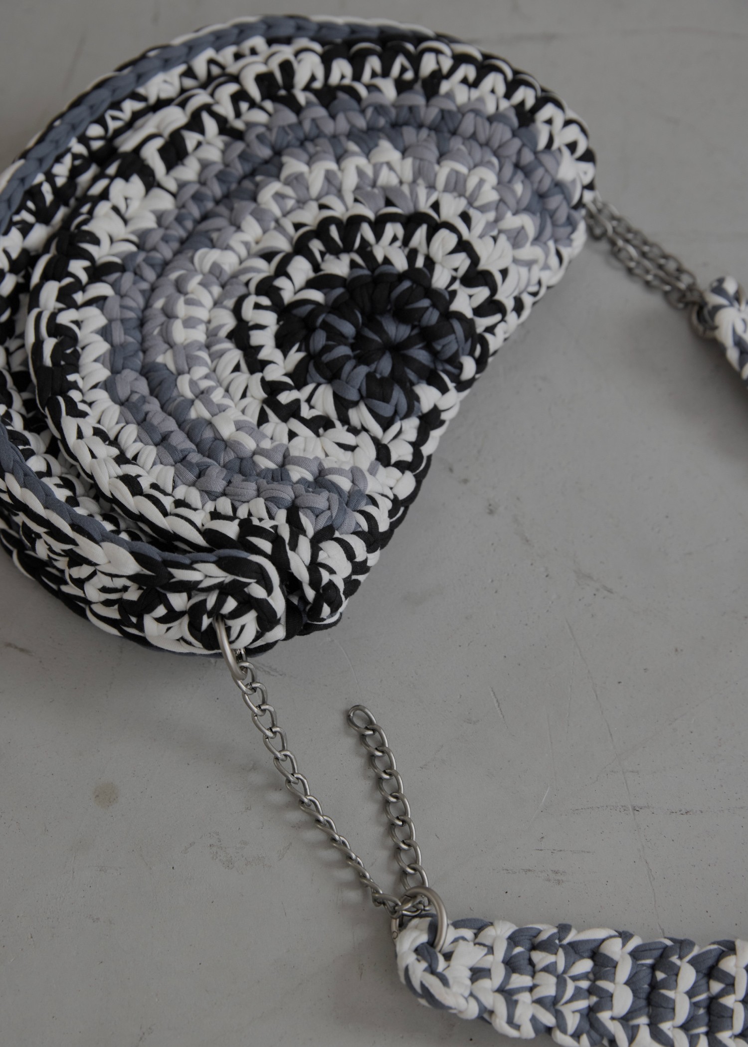 crochet color scheme chain round bag