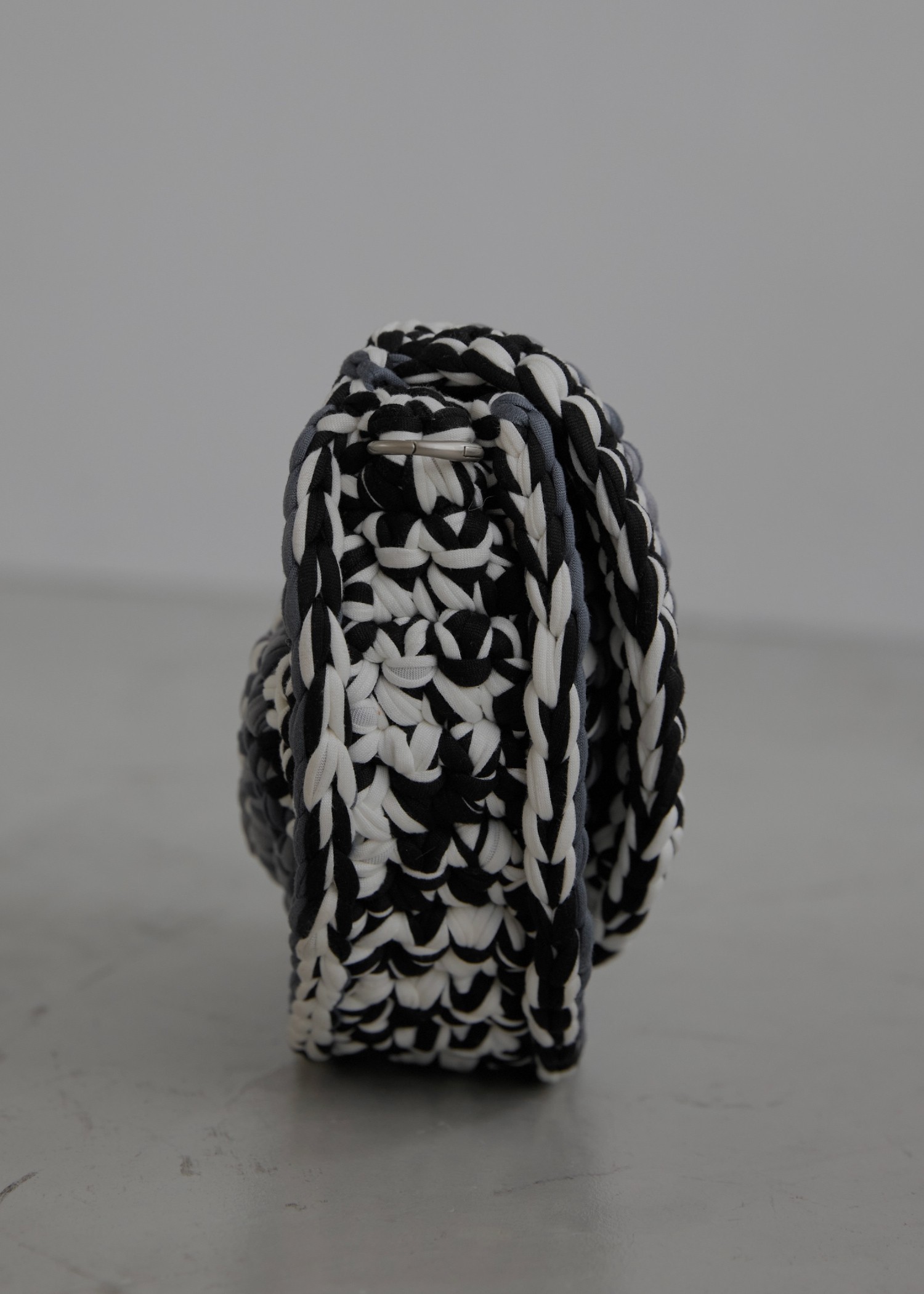 crochet color scheme chain round bag