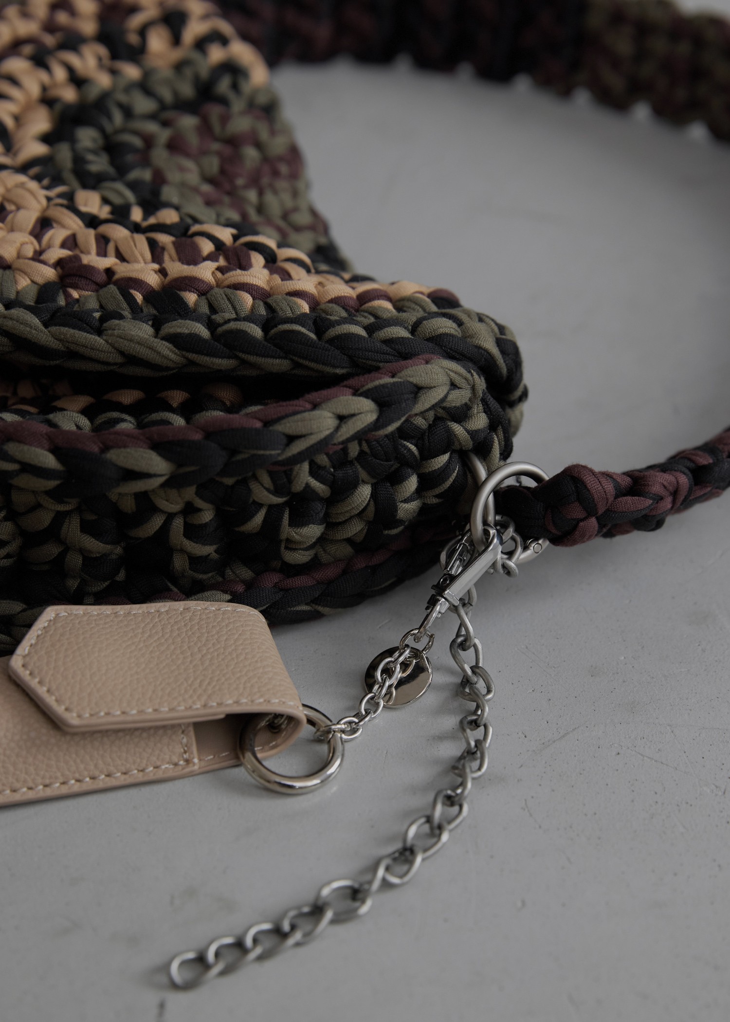 crochet color scheme chain round bag