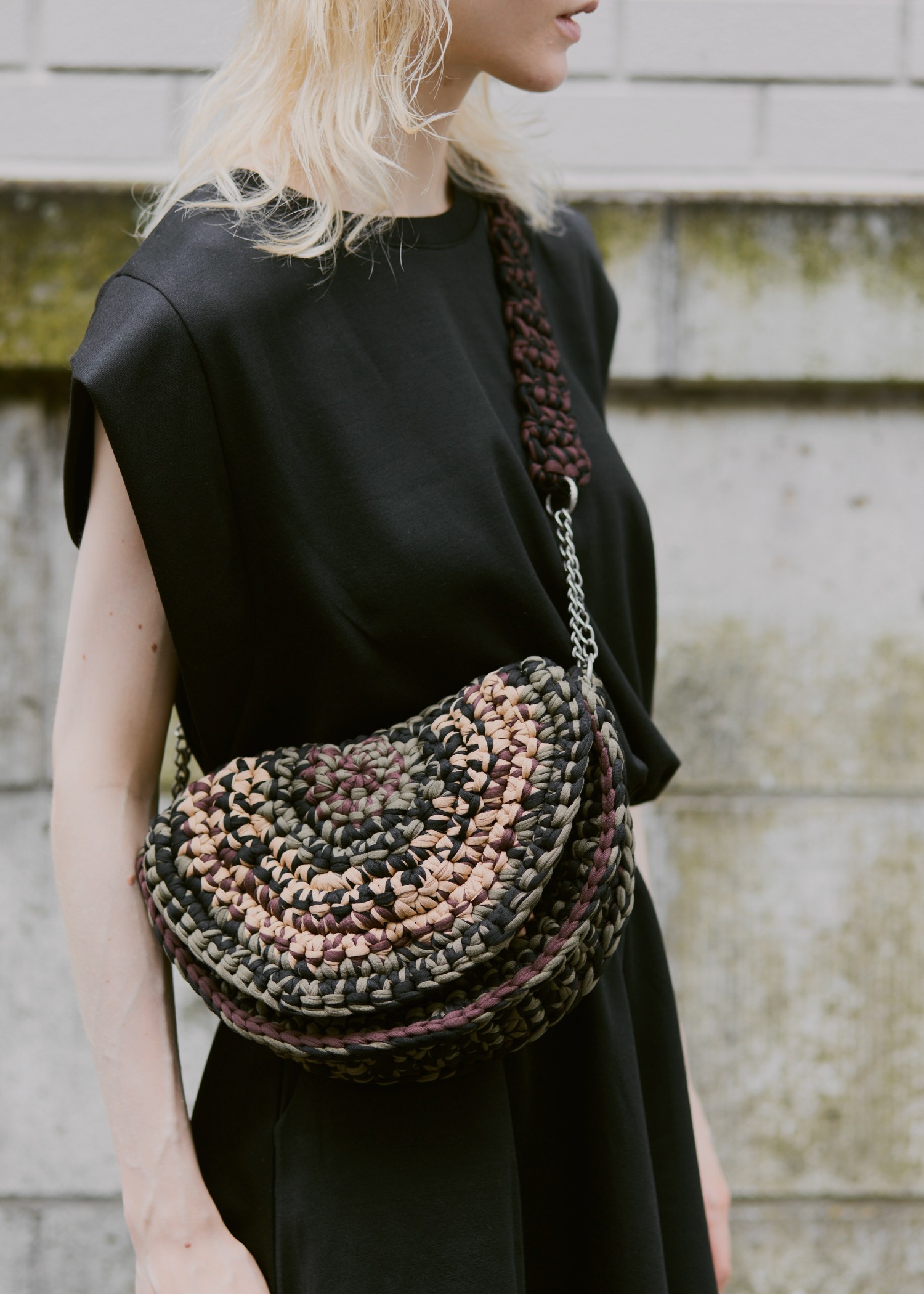 crochet color scheme chain round bag