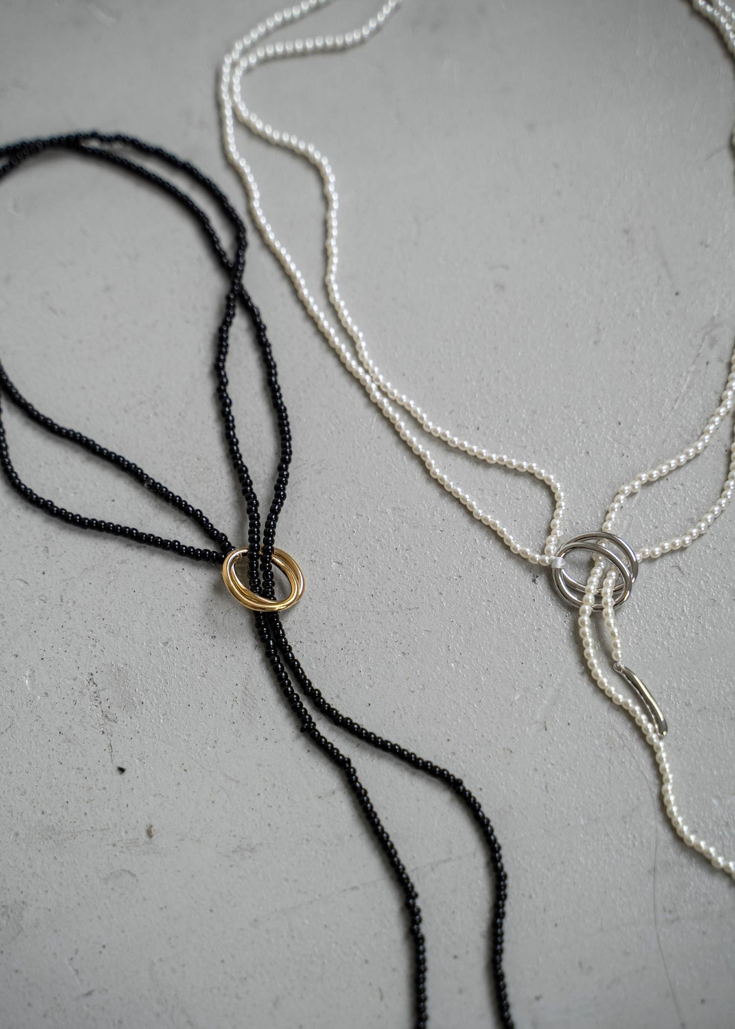 long string beads mantel necklace