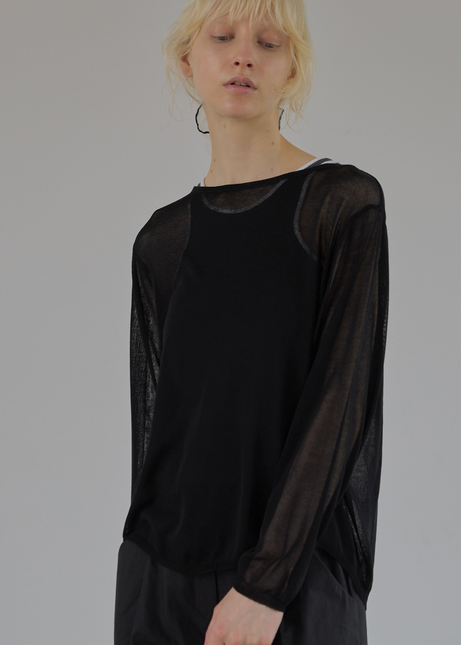 loose sheer neat design knit