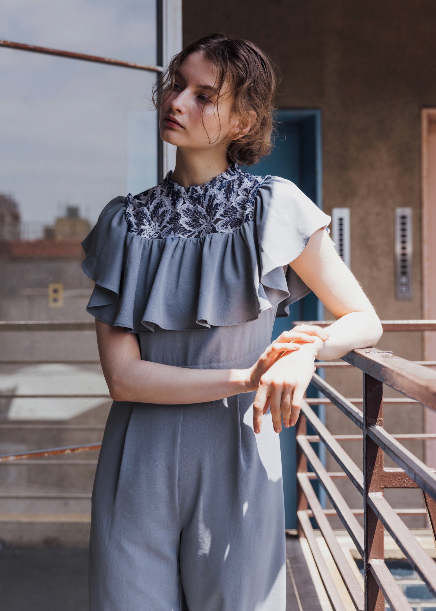 lace switching frill off shoulder all-in-one