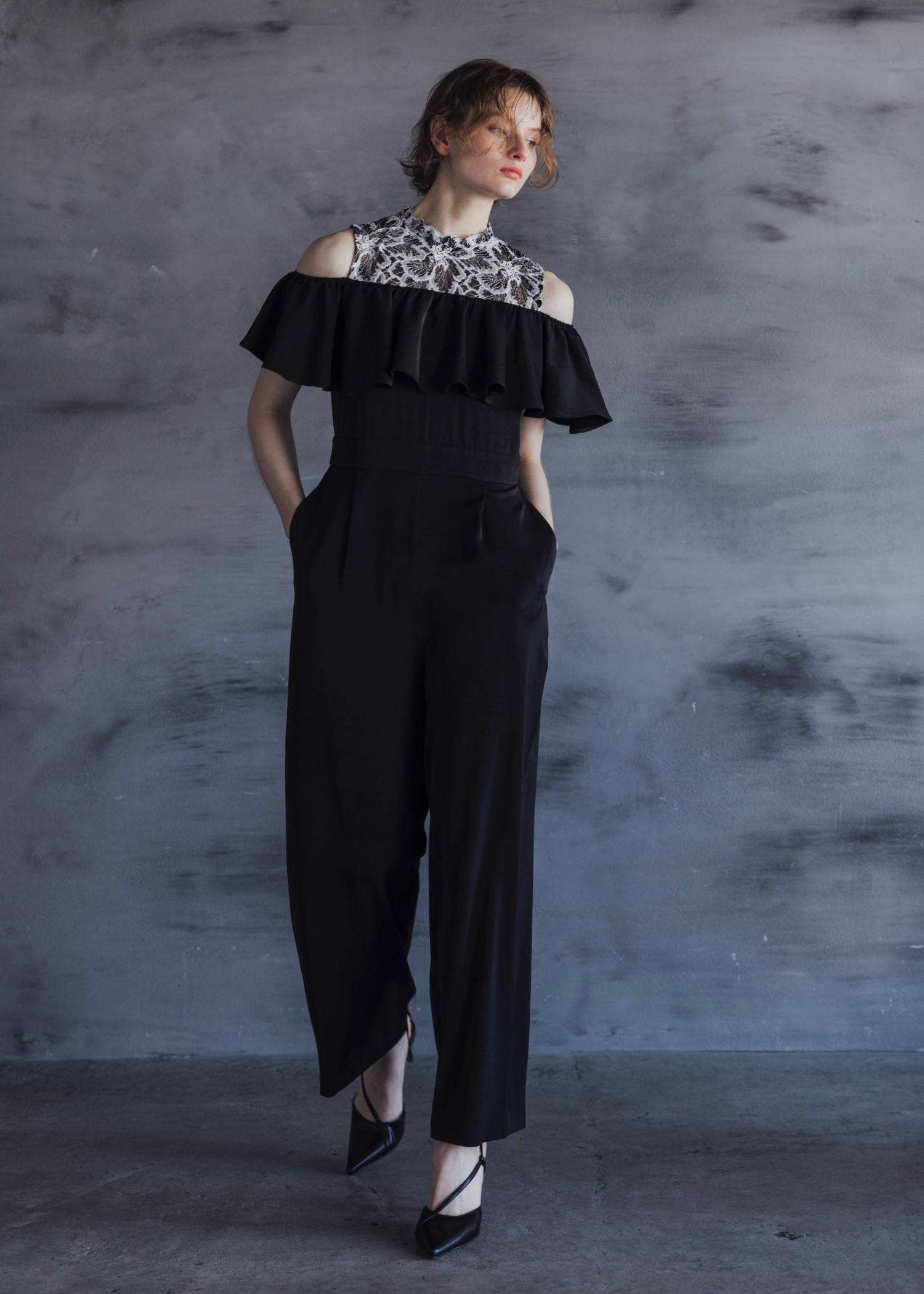 lace switching frill off shoulder all-in-one