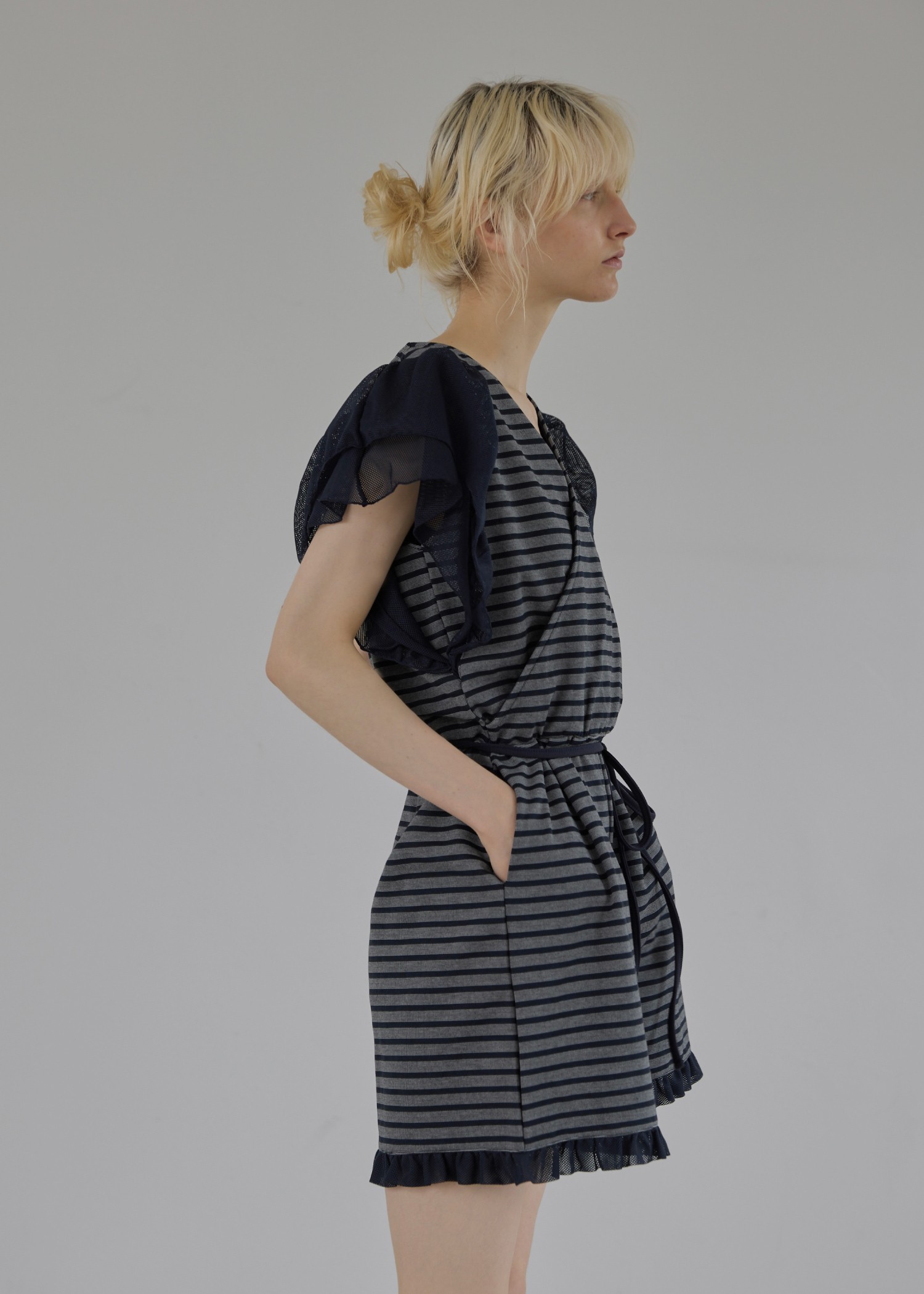 mesh frill sleeve cachecoeur combinaison