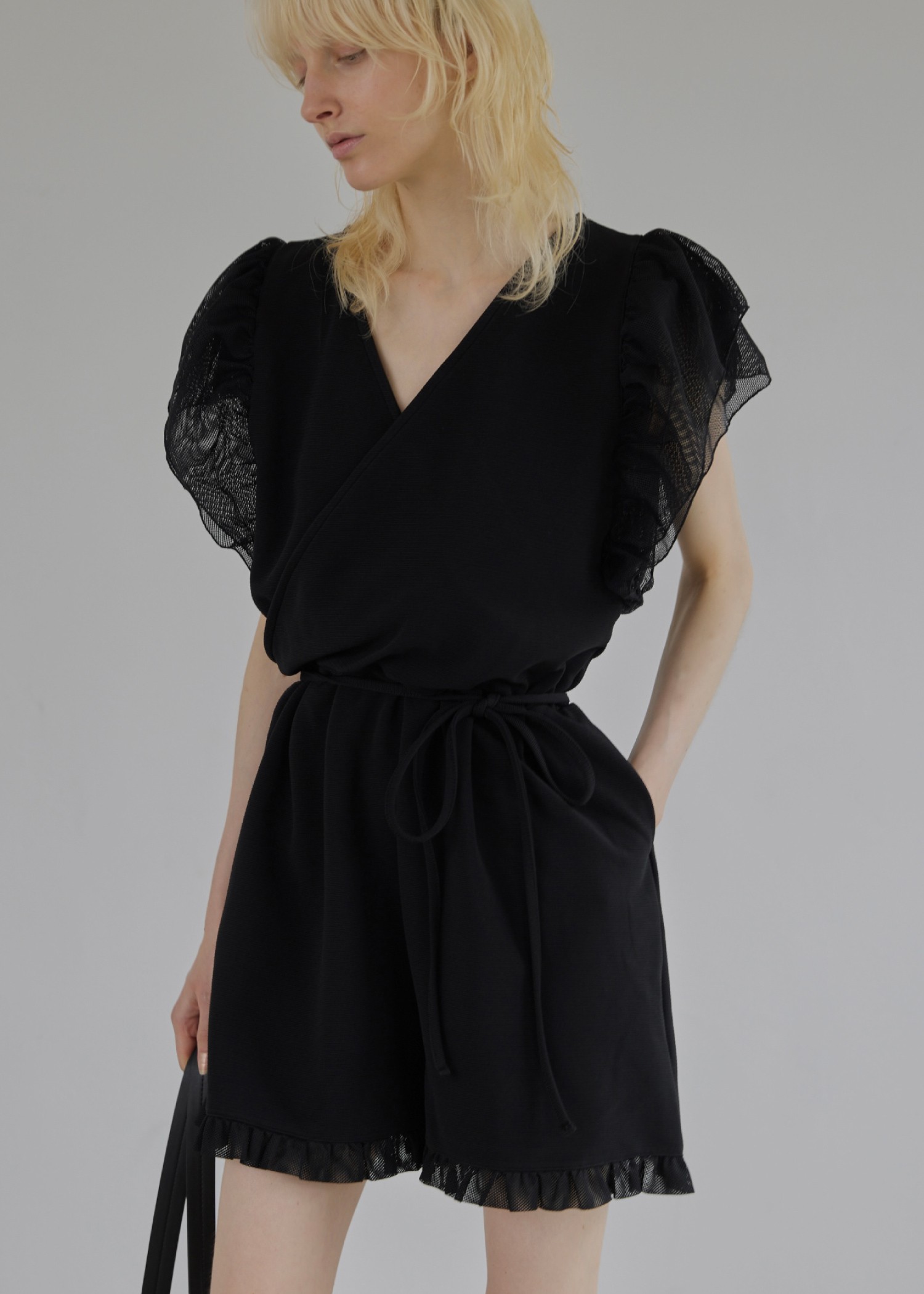 mesh frill sleeve cachecoeur combinaison