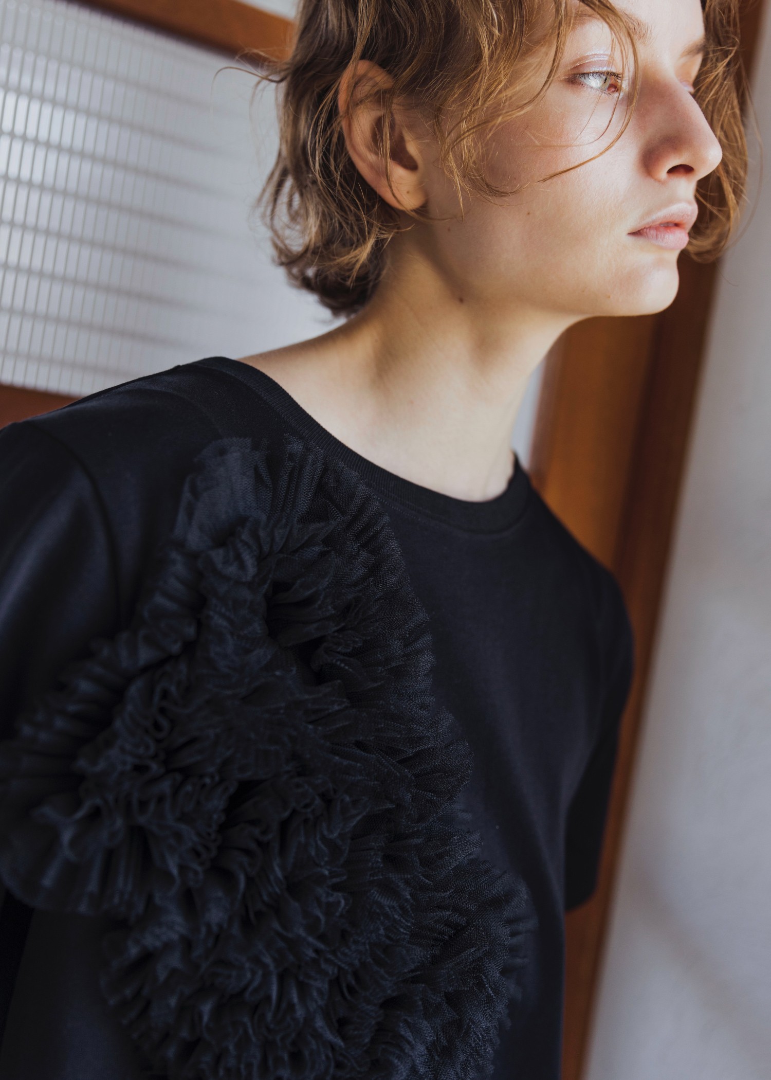 tulle motif half sleeve cut and sew OP