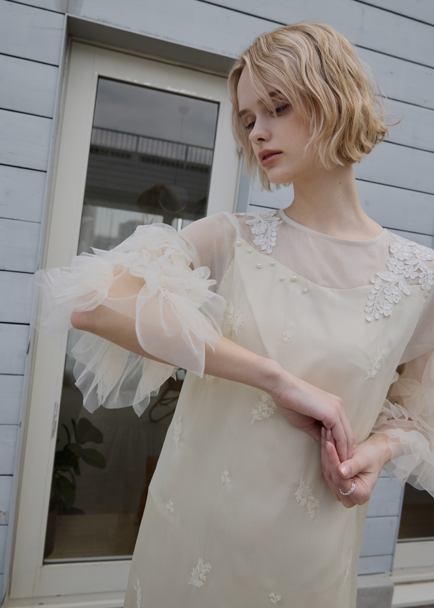 hem tiered volume sleeve embroidery OP
