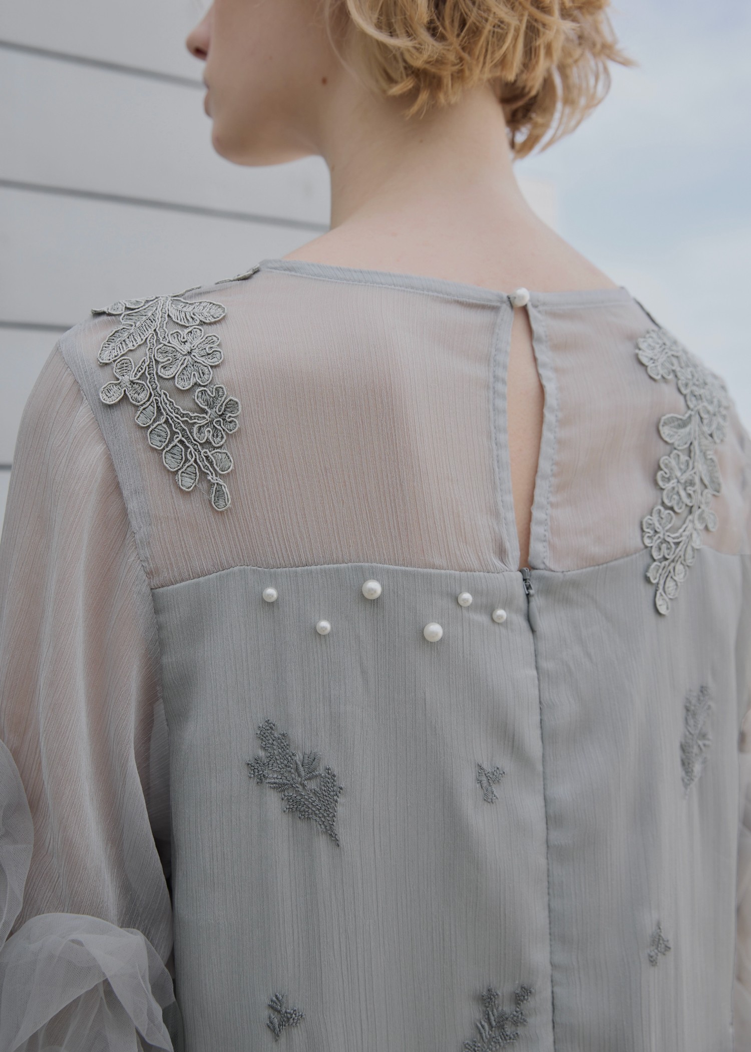 hem tiered volume sleeve embroidery OP