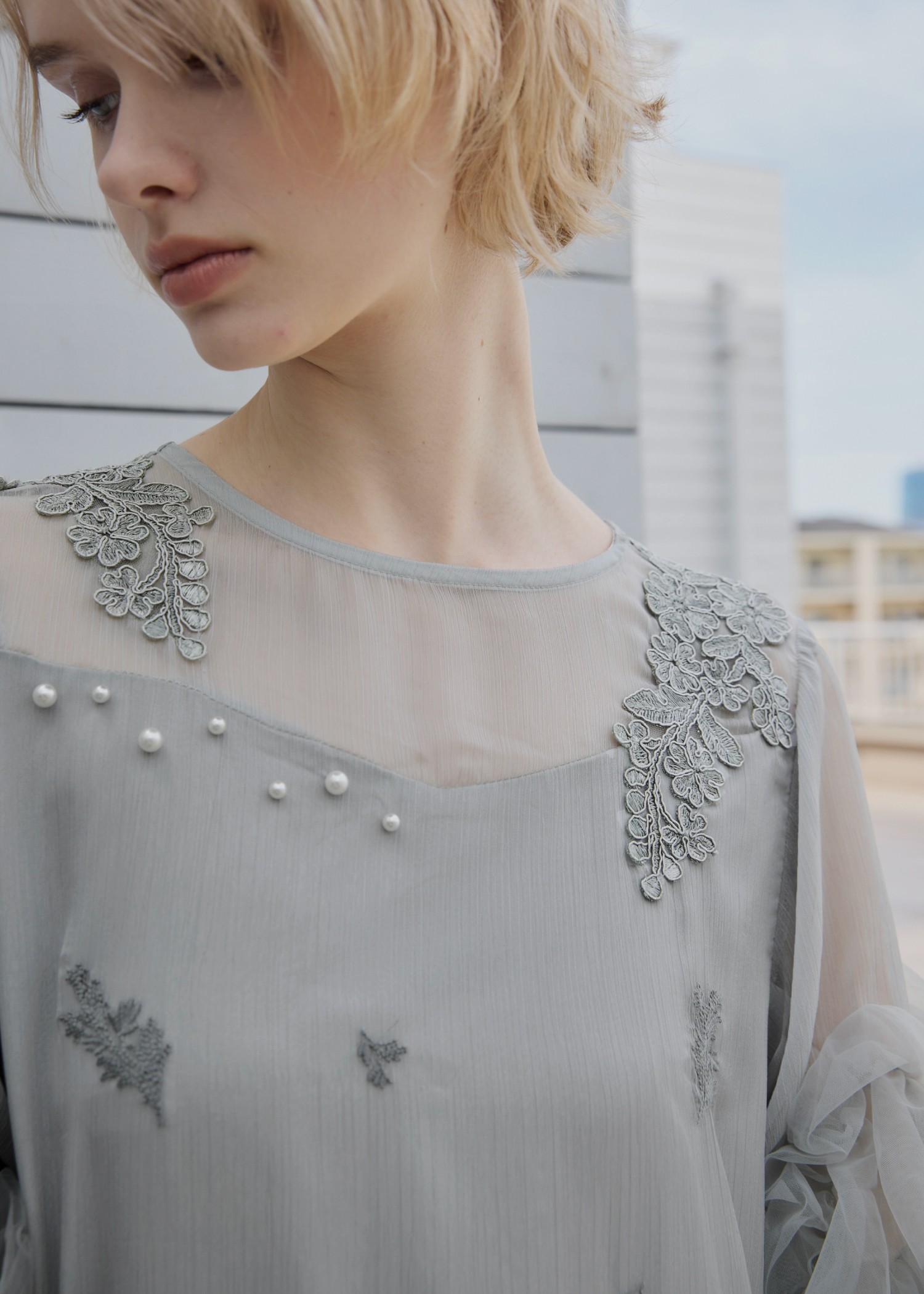 hem tiered volume sleeve embroidery OP