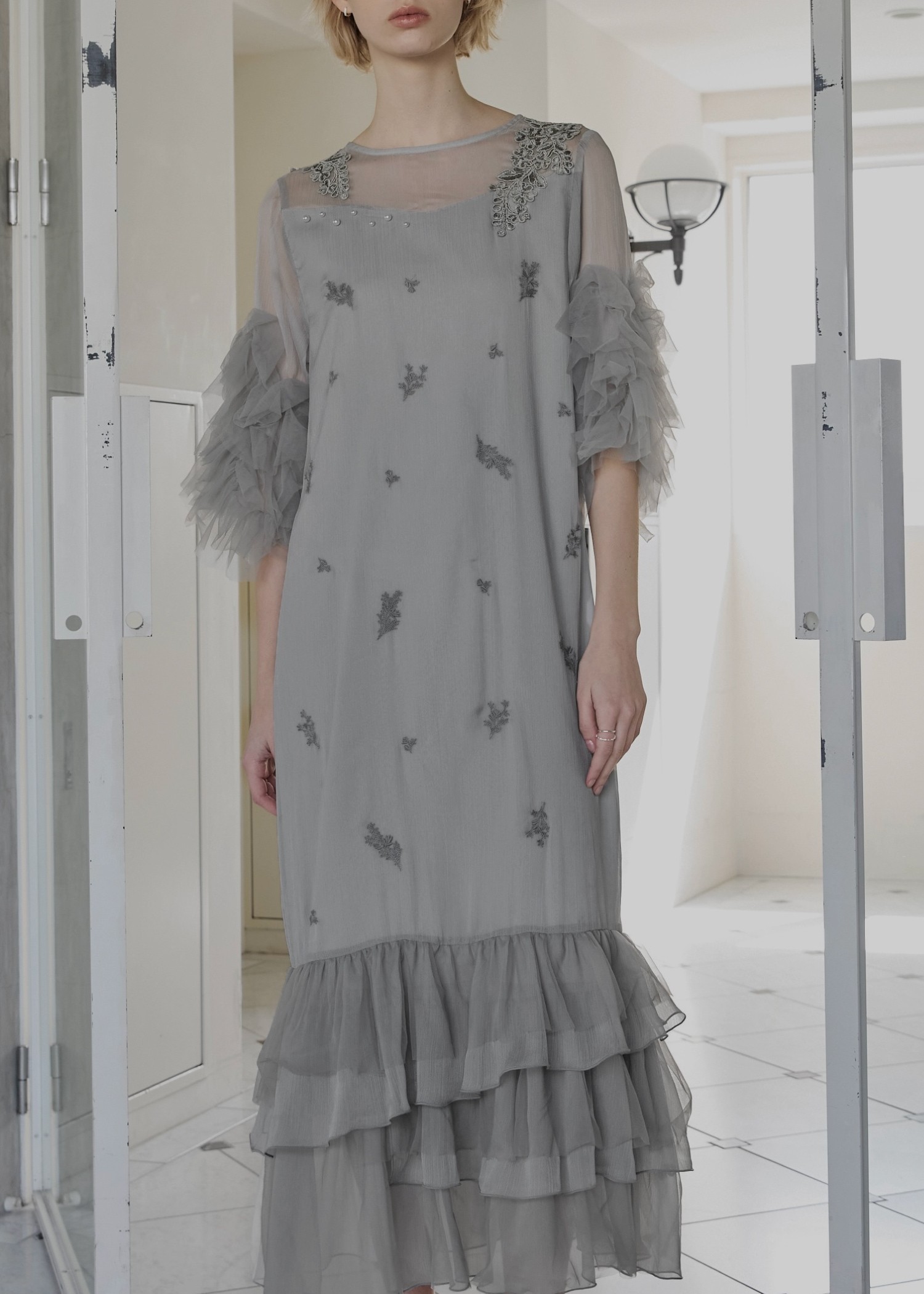 hem tiered volume sleeve embroidery OP