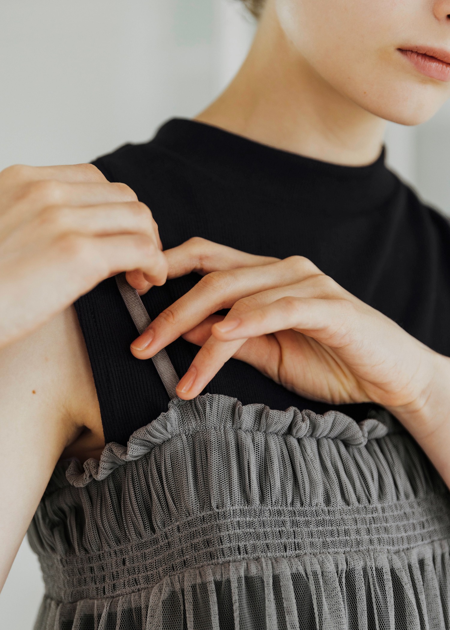 pleats shirring tulle camisole OP