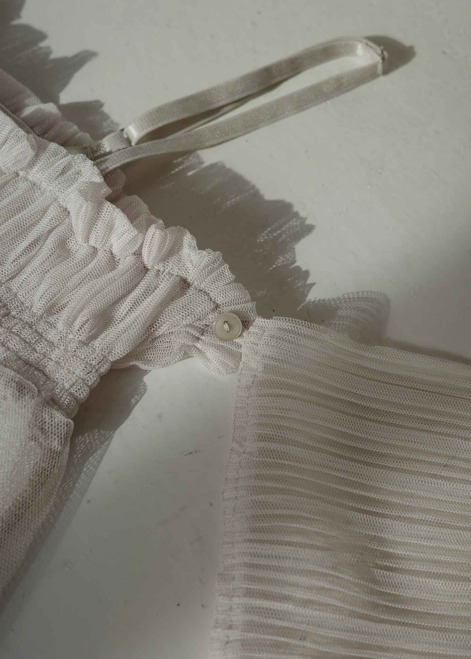 pleats shirring tulle camisole OP