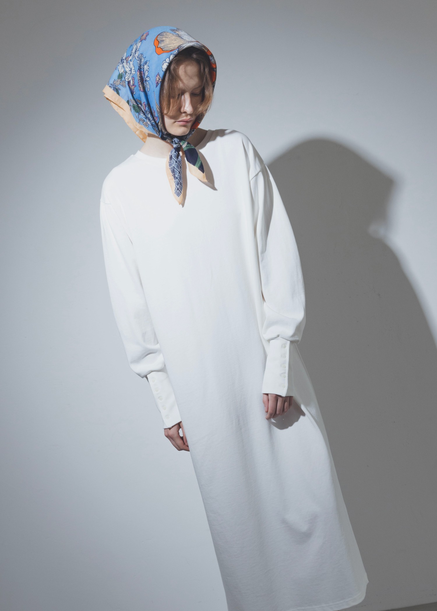 shirt detail long cuffs cut and sew OP