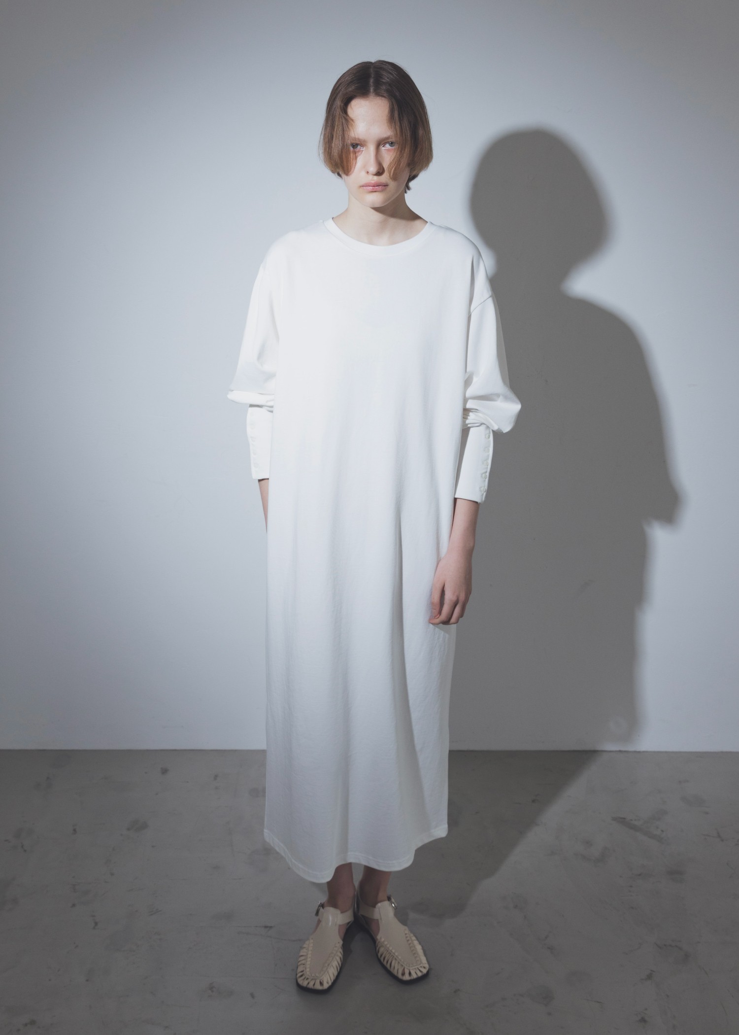 shirt detail long cuffs cut and sew OP