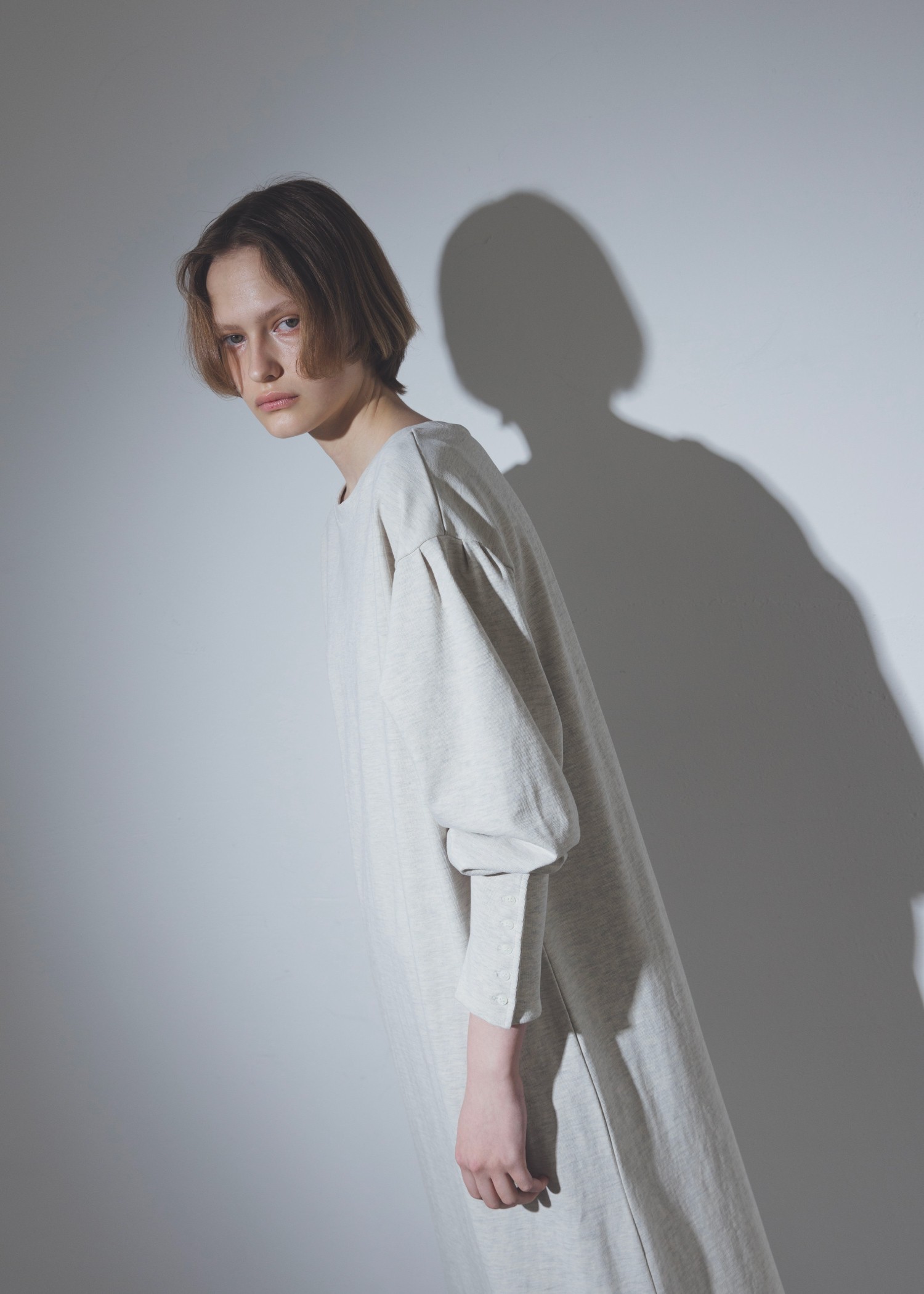 shirt detail long cuffs cut and sew OP