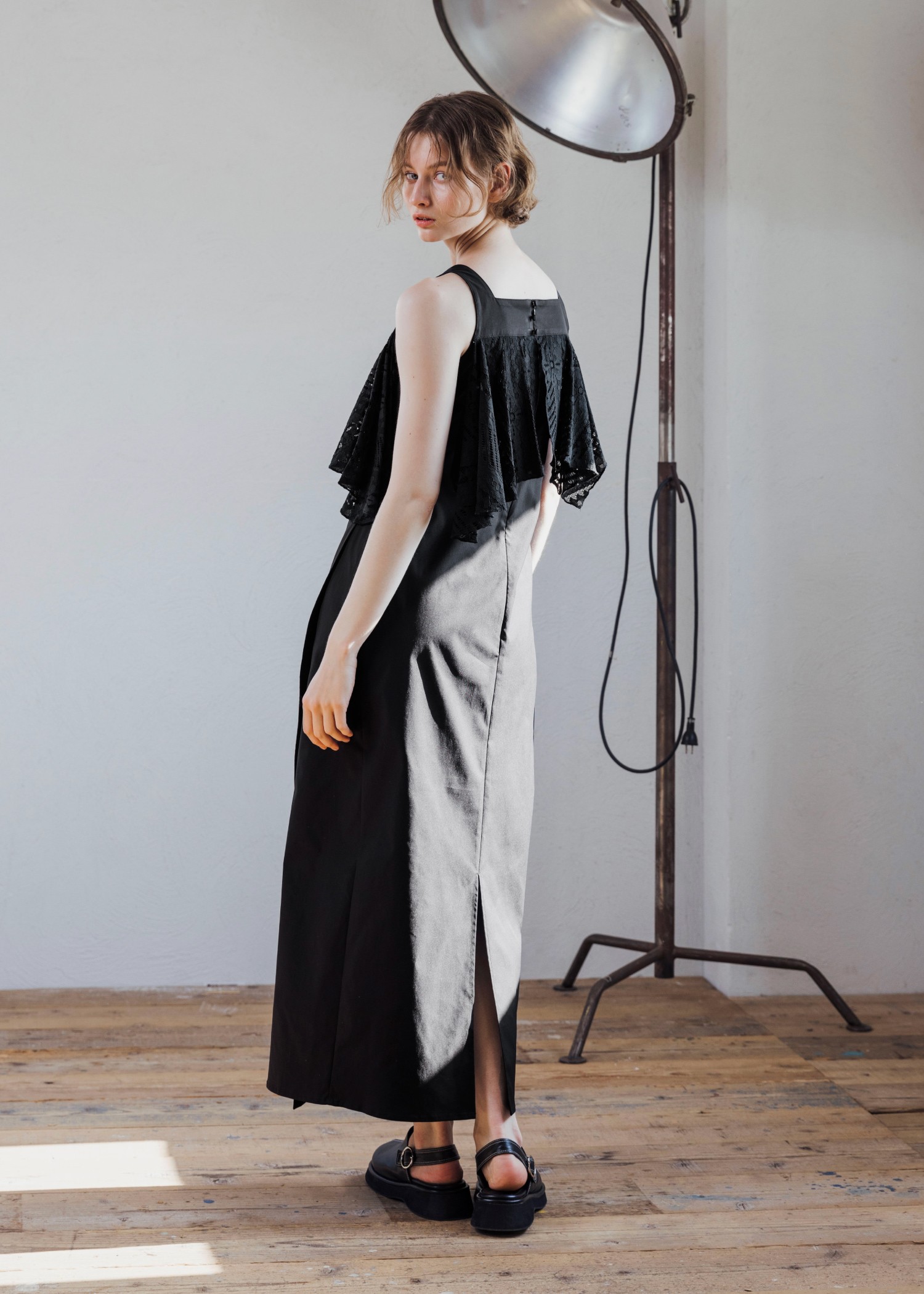 lace asymmetry frill cocoon OP