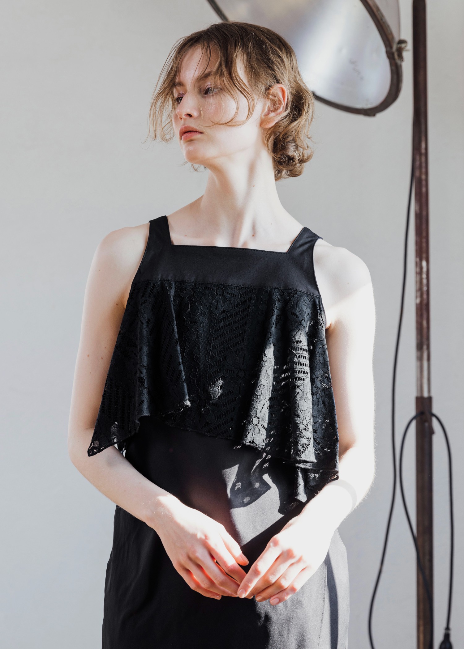 lace asymmetry frill cocoon OP