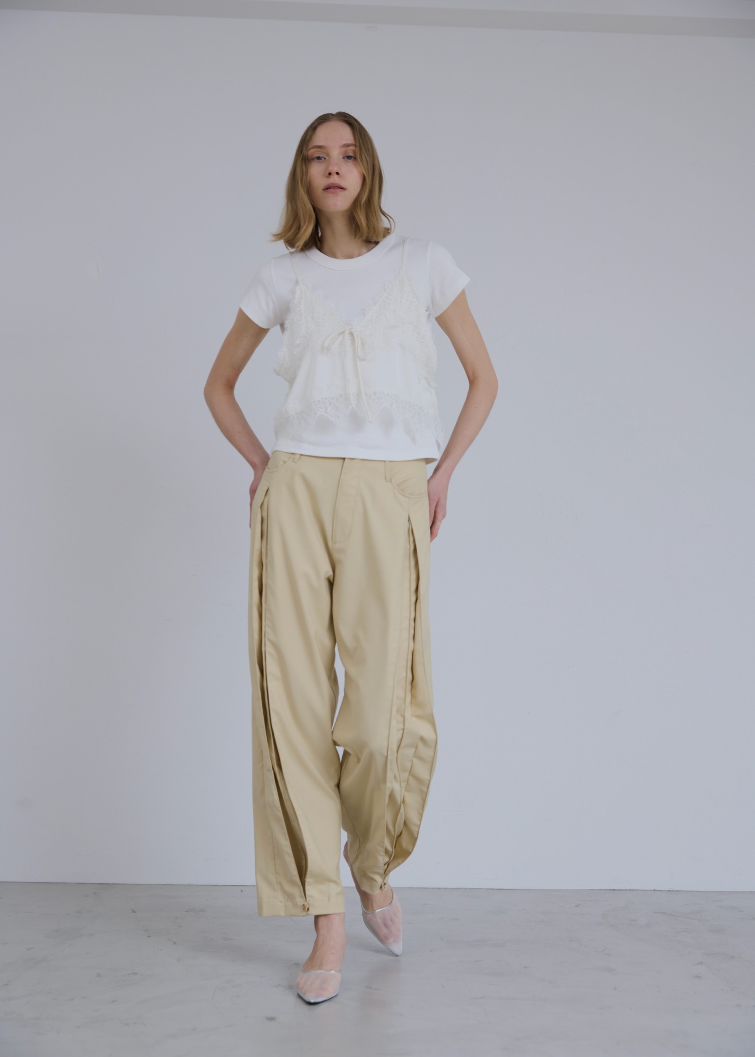 deep tuck design thick PT