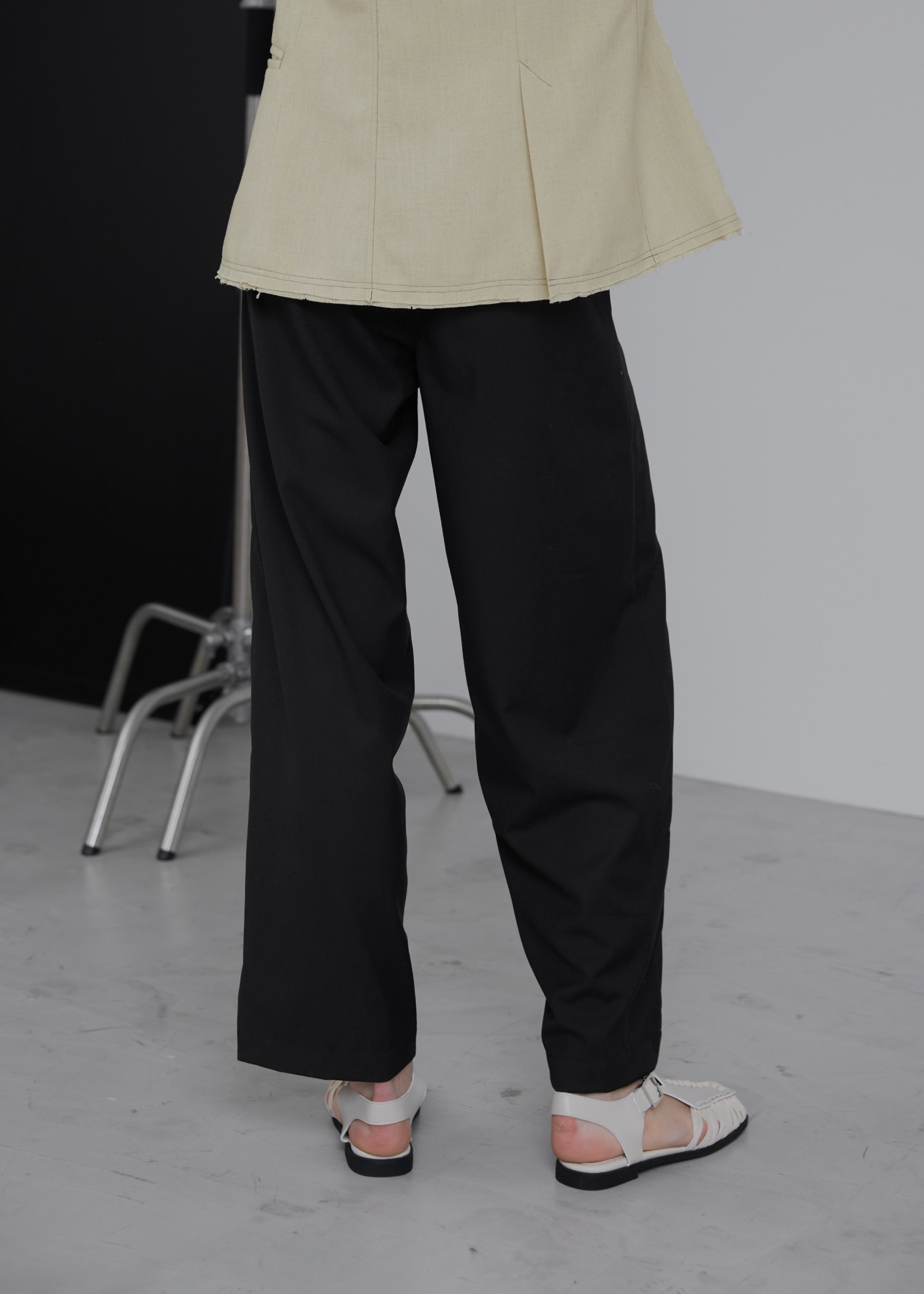 deep tuck design thick PT