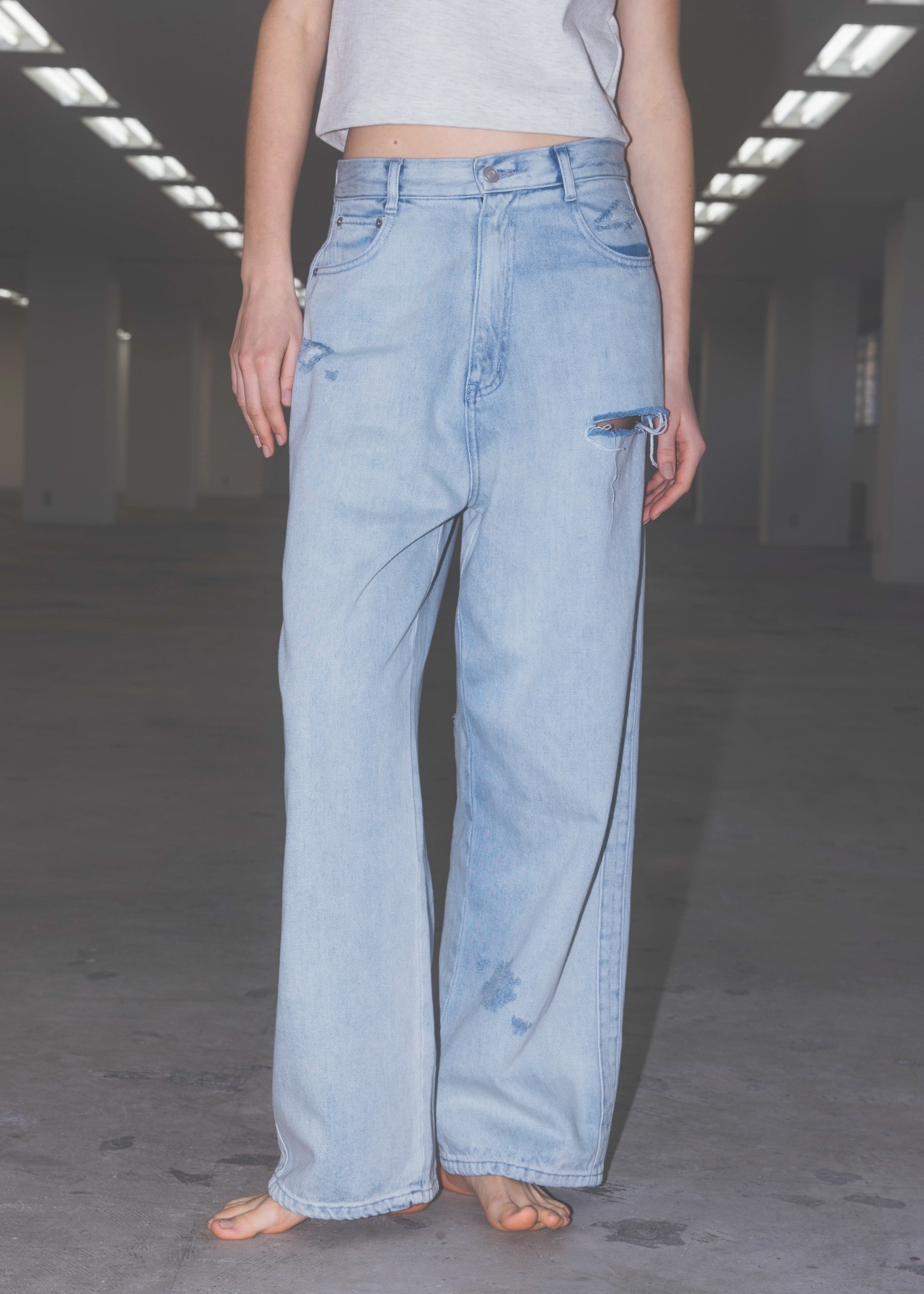 SS loose distressed effect denim PT