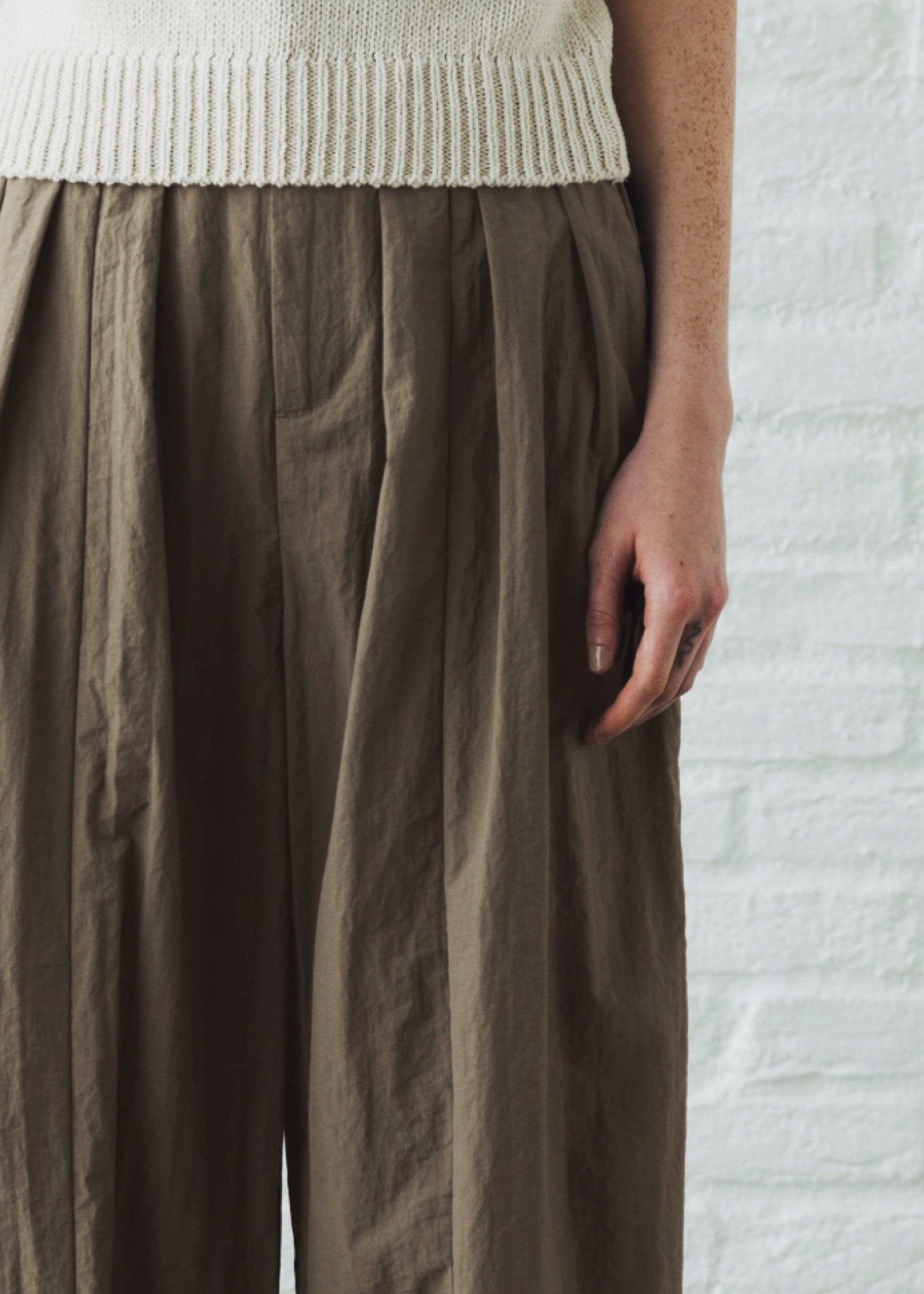 tuck wide panel nylon PT