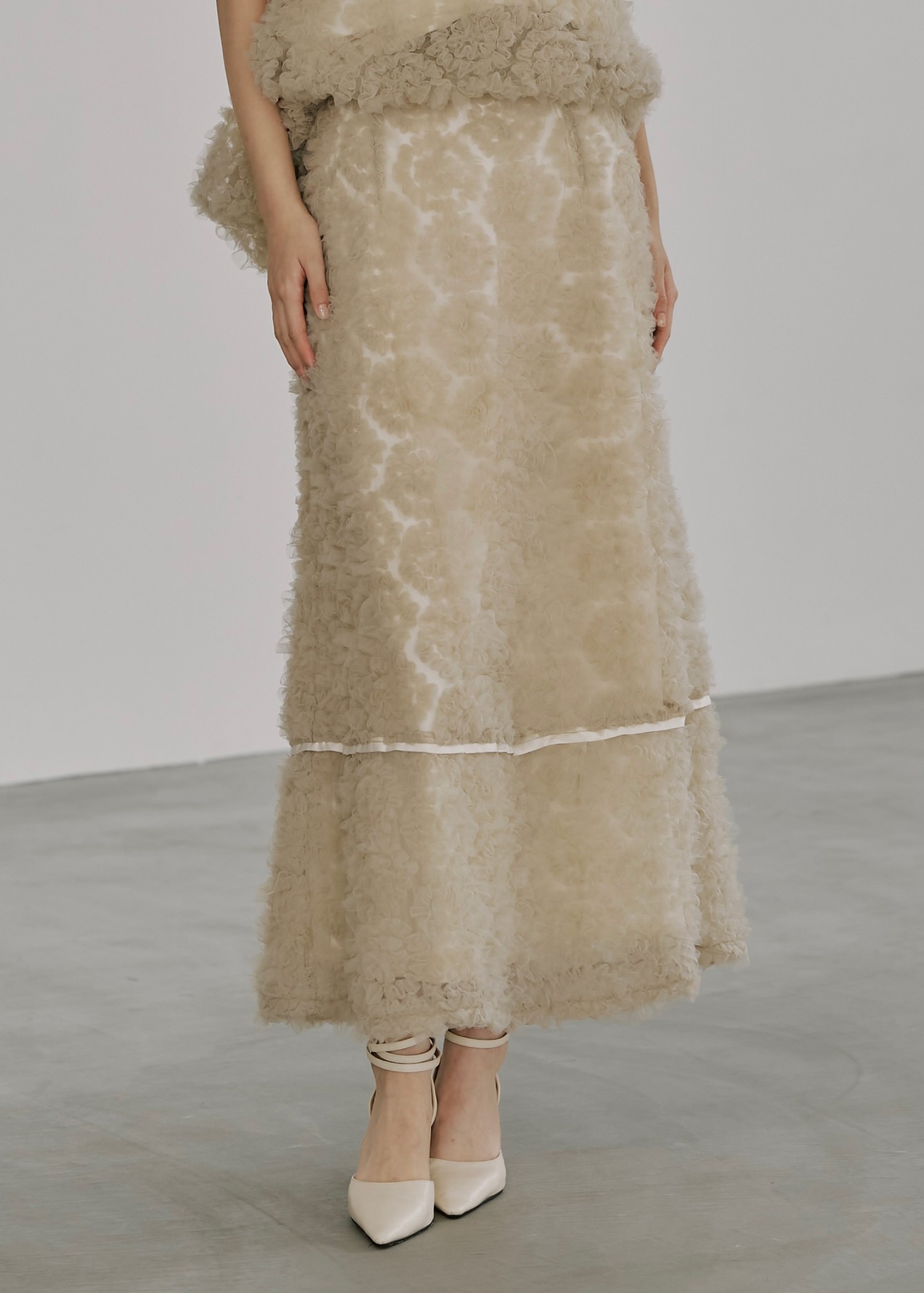 tulle circle motif flare SK