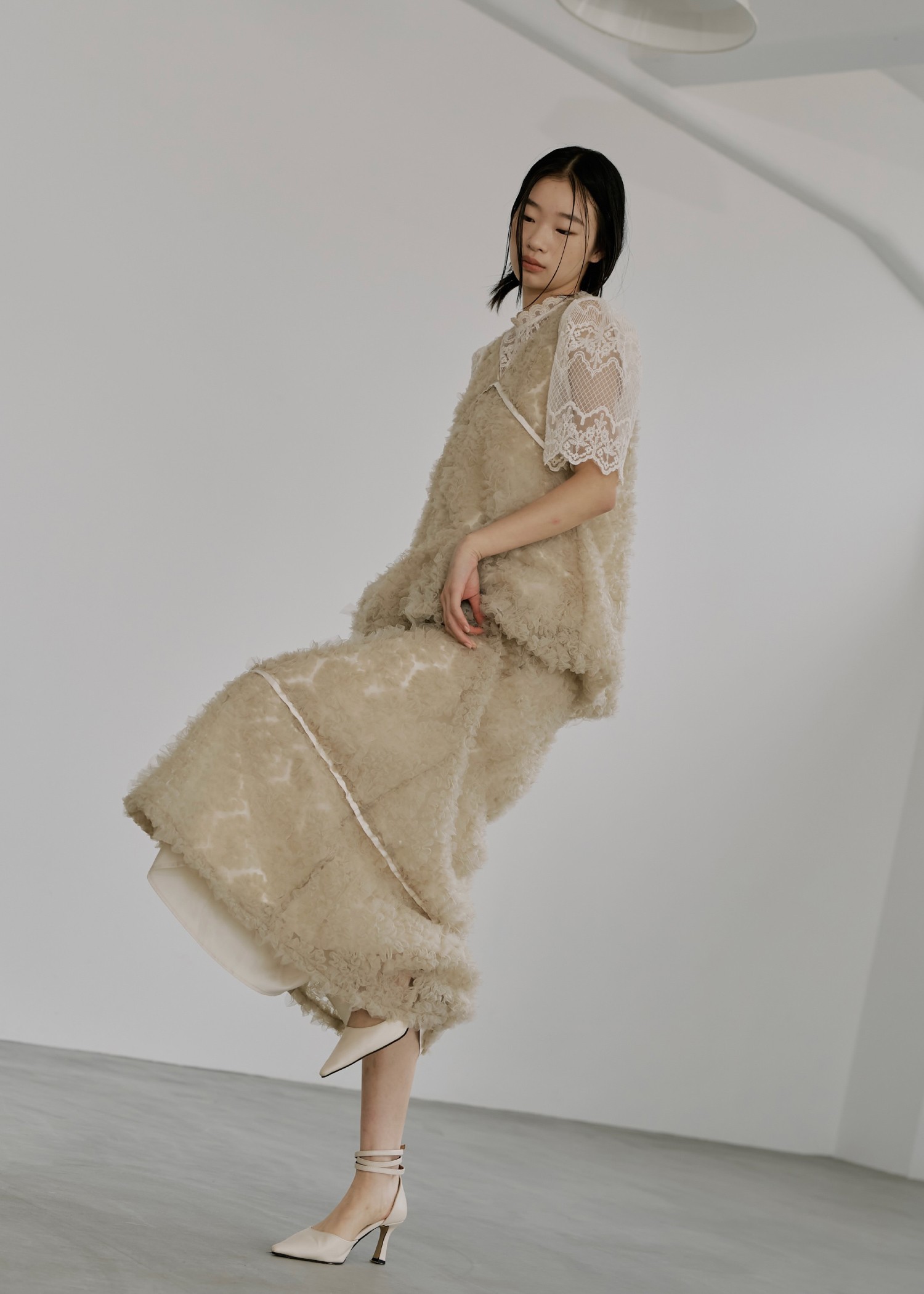 tulle circle motif flare SK