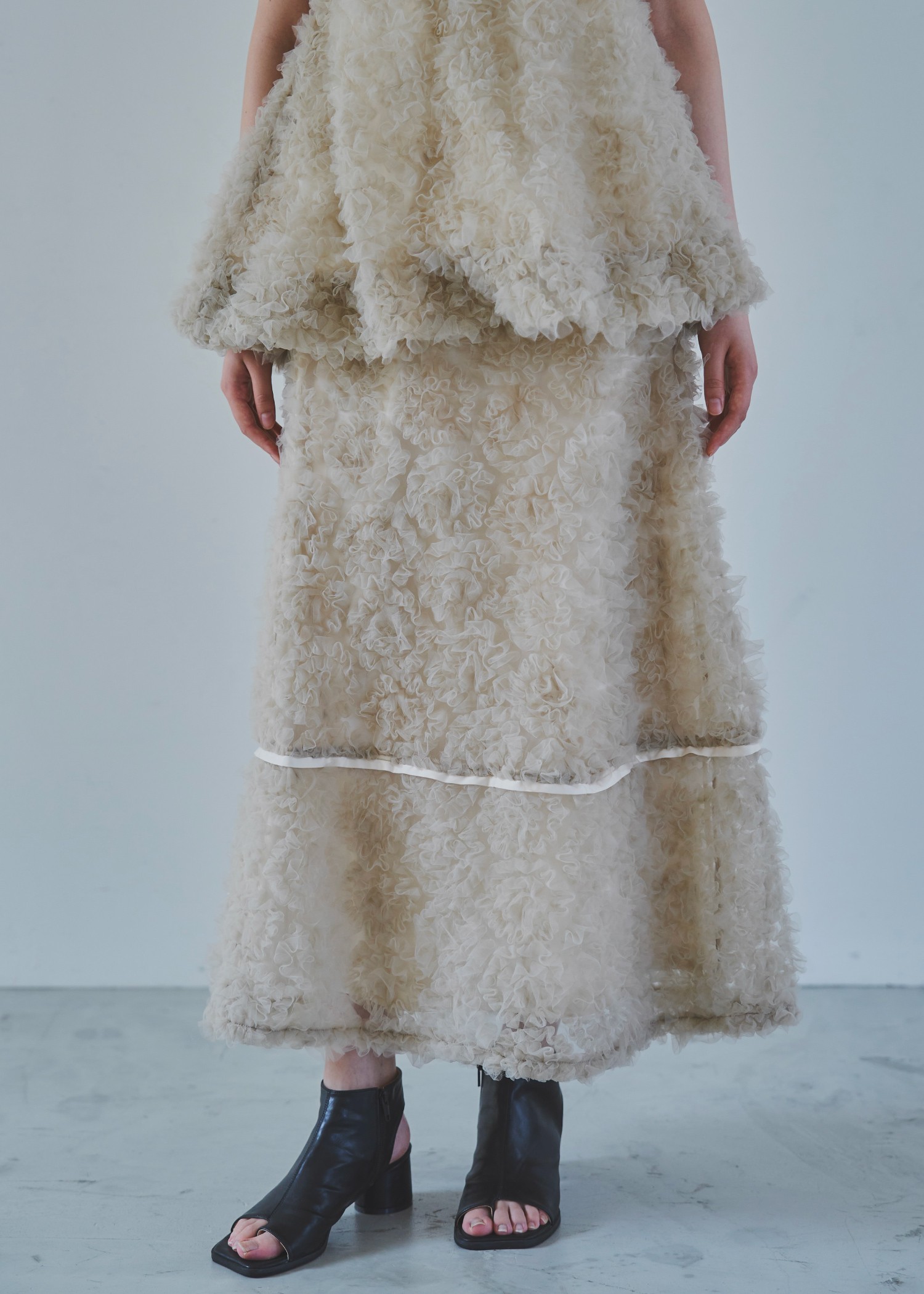 tulle circle motif flare SK