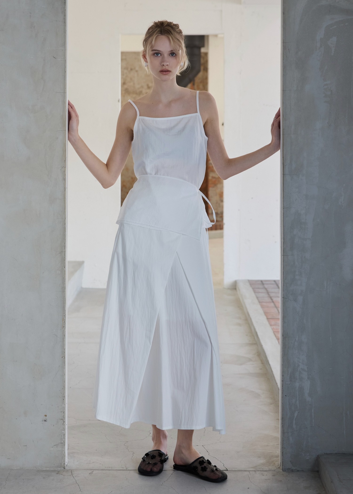 front deep tuck flare SK